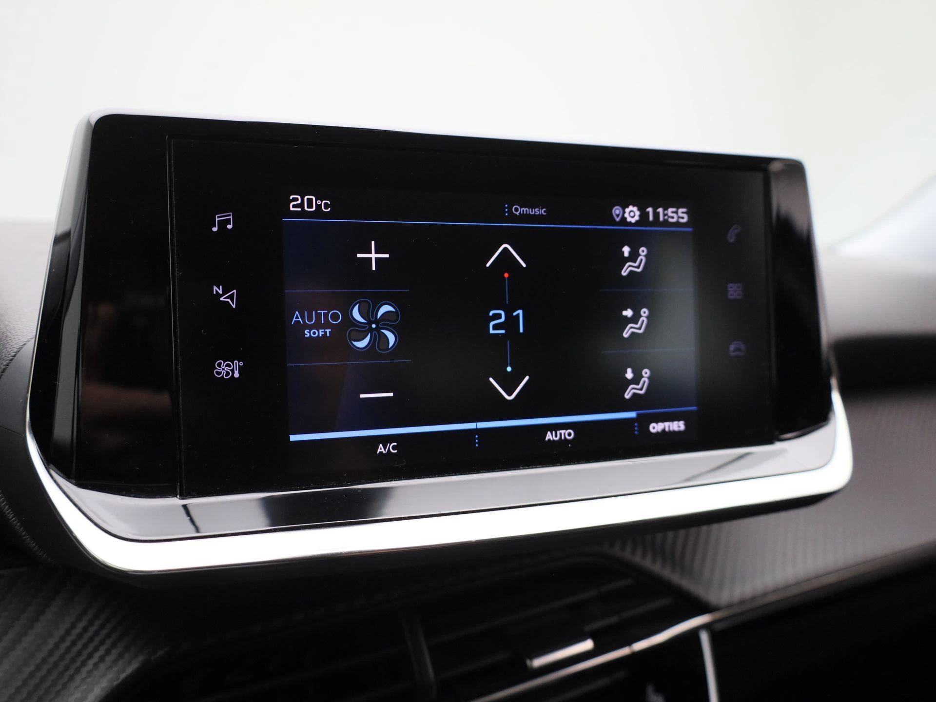 Peugeot-2008-image-20