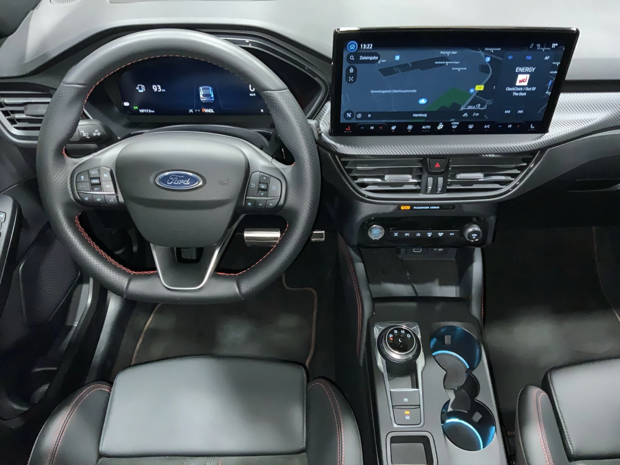 Ford Kuga ST-Line X Aut.*360GRAD*LED-MATRIX*NAVI*GRA*WINTER-PKT.