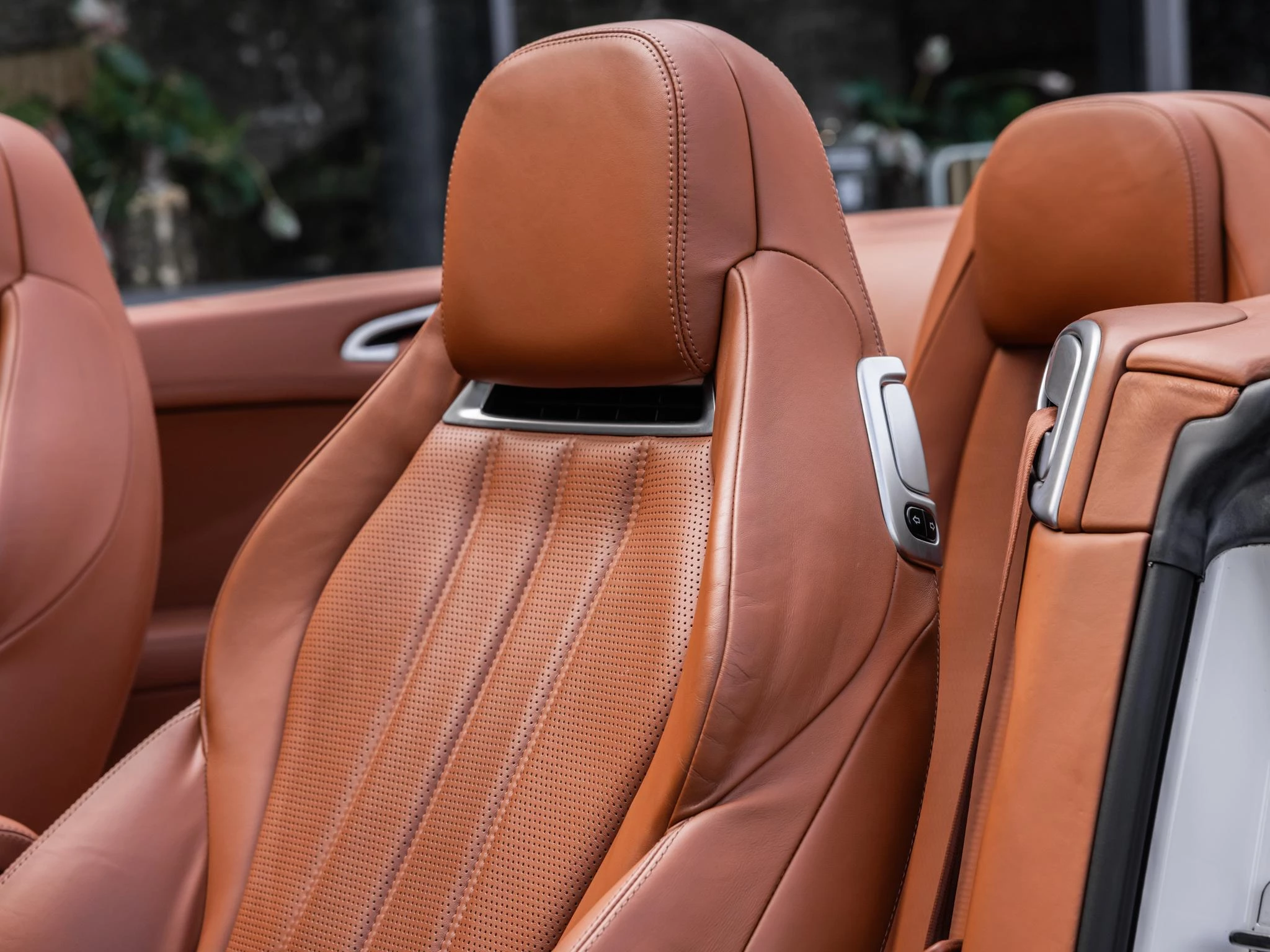 Bentley-Continental GT-image-19