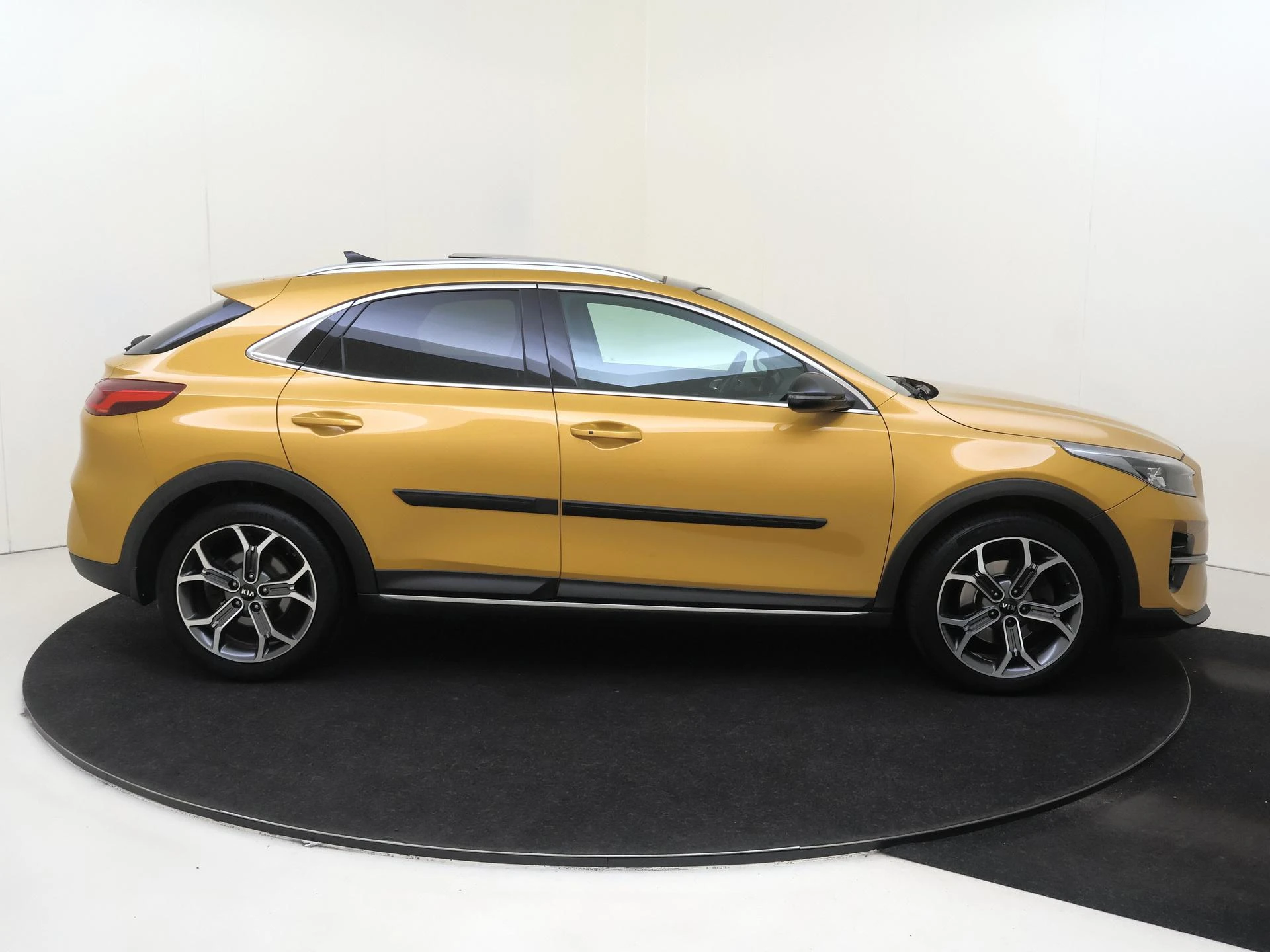 Kia-XCeed-image-9