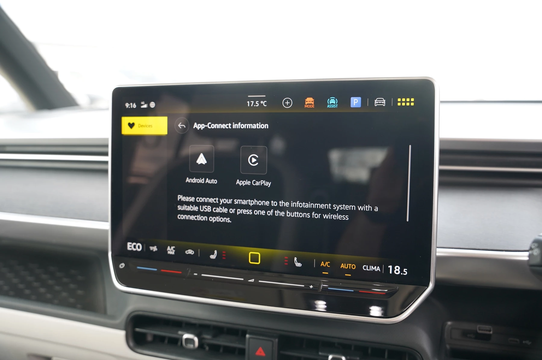 Volkswagen-ID. Buzz-image-31