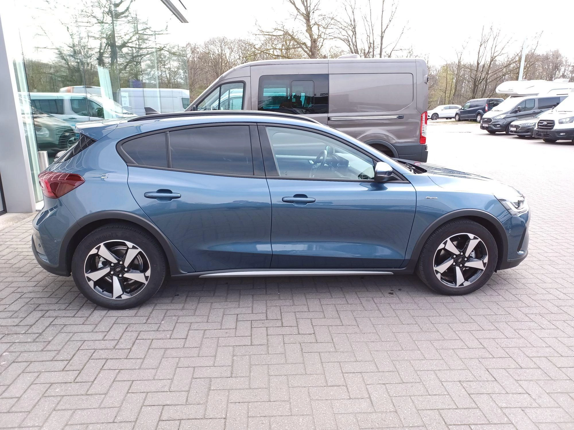 Ford Focus 1.0i EcoBoost MHEV 114kW Active X DCT
