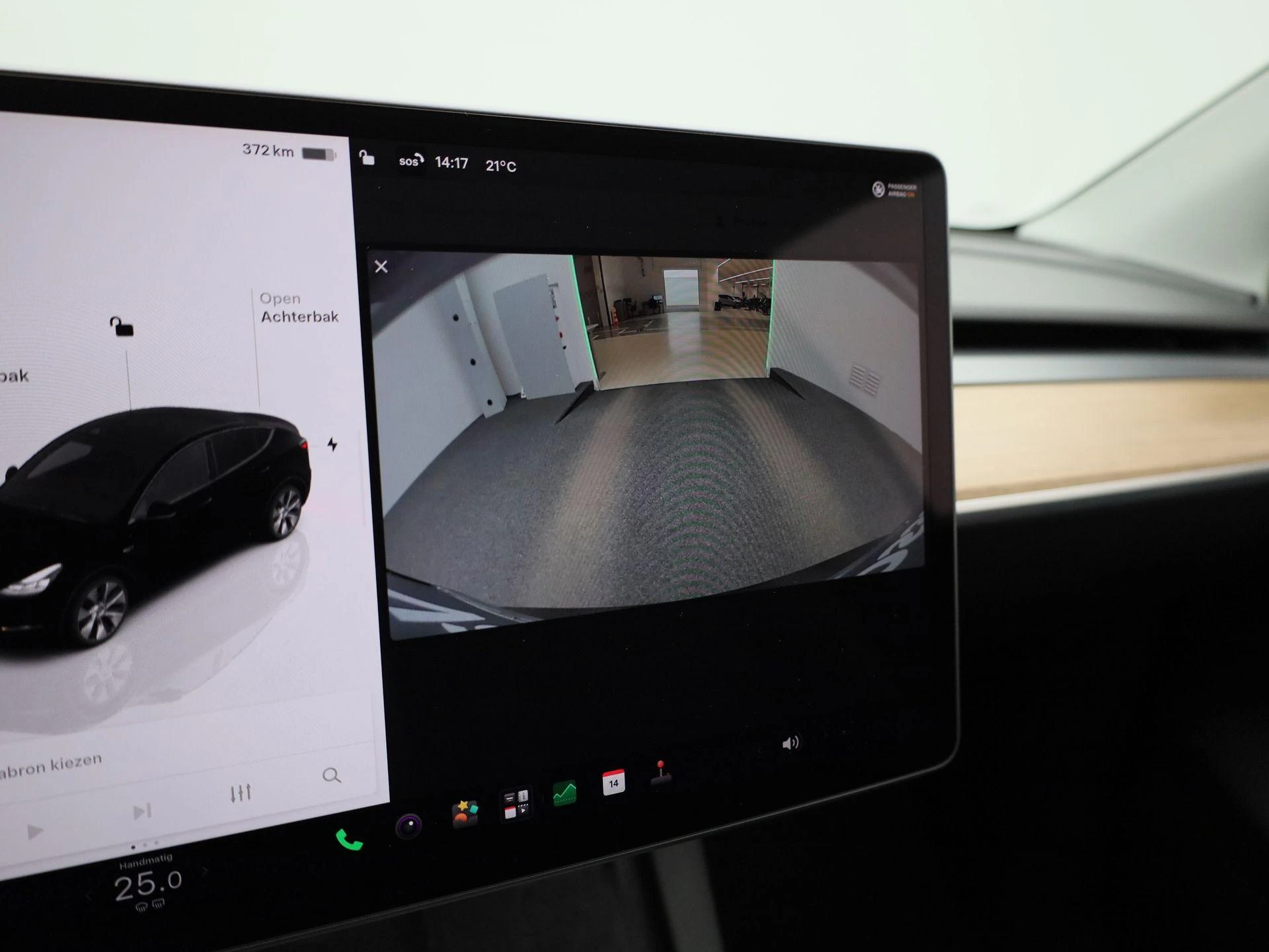 Tesla-Model Y-image-22