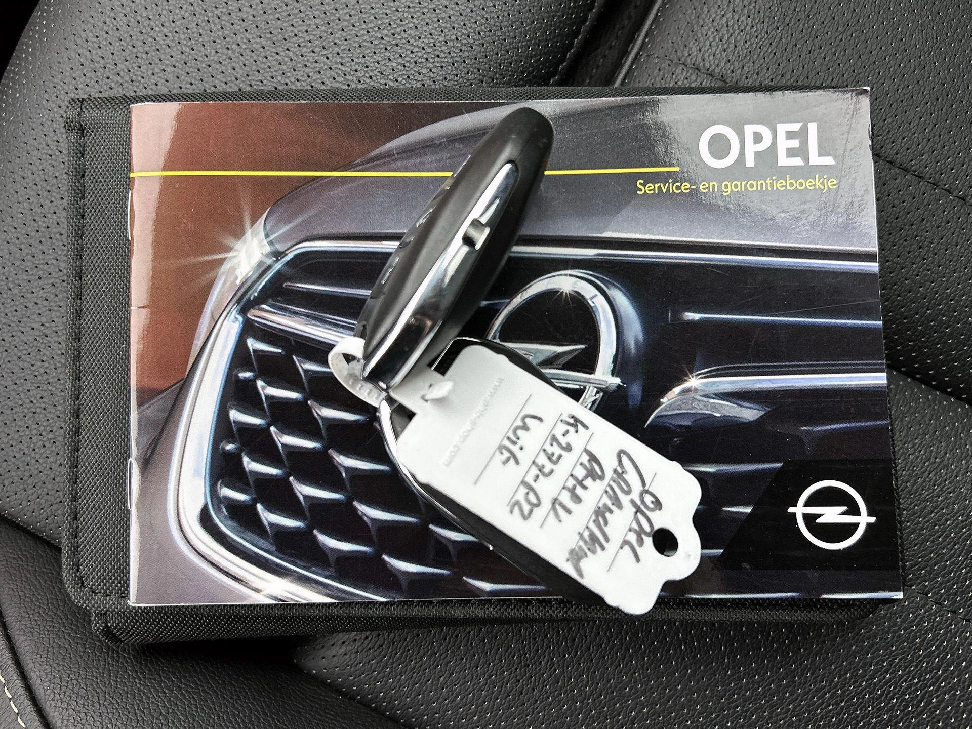 Opel Grandland X 1.6 Turbo Hybrid Elegance