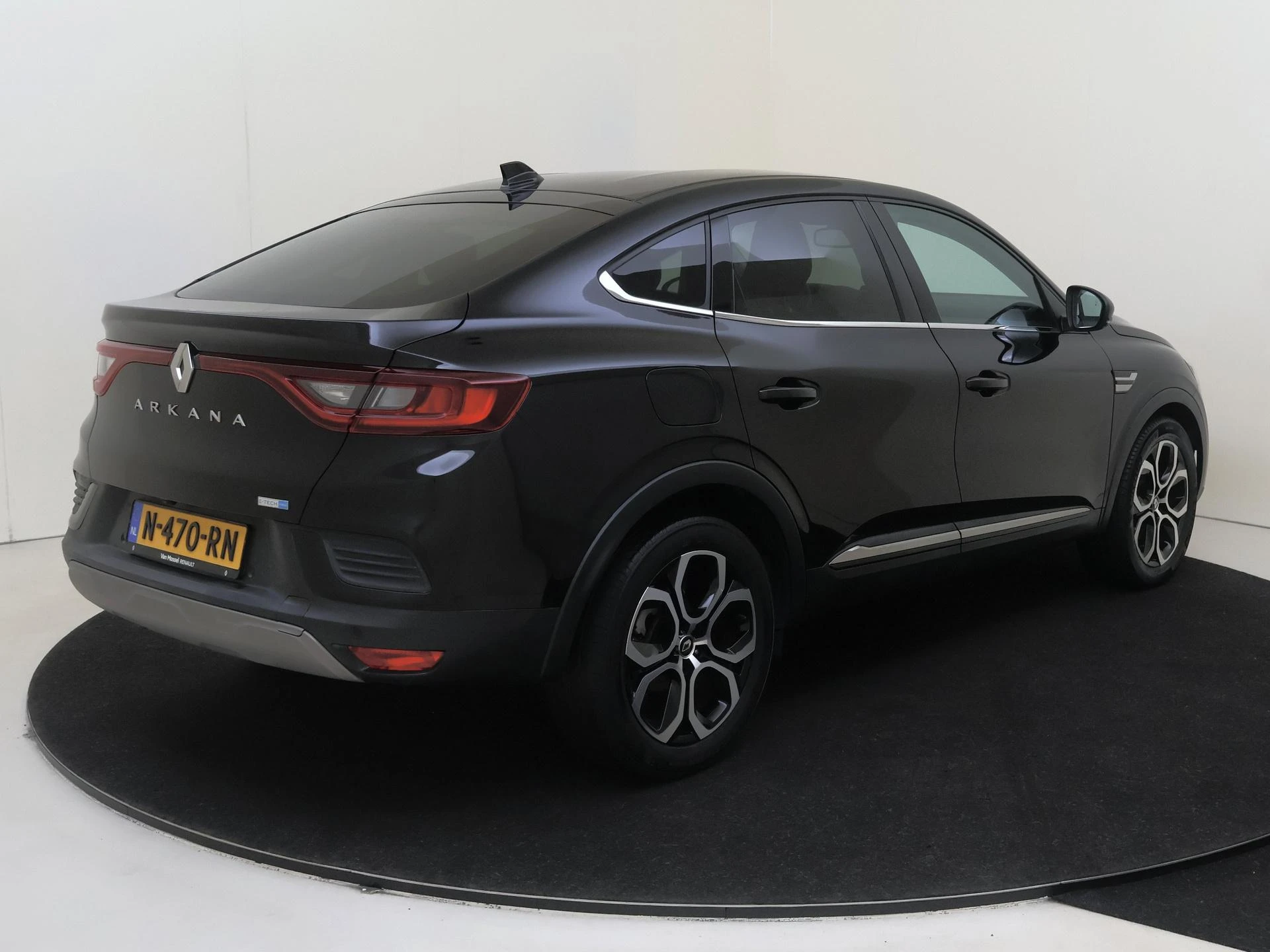 Renault-Arkana-image-3
