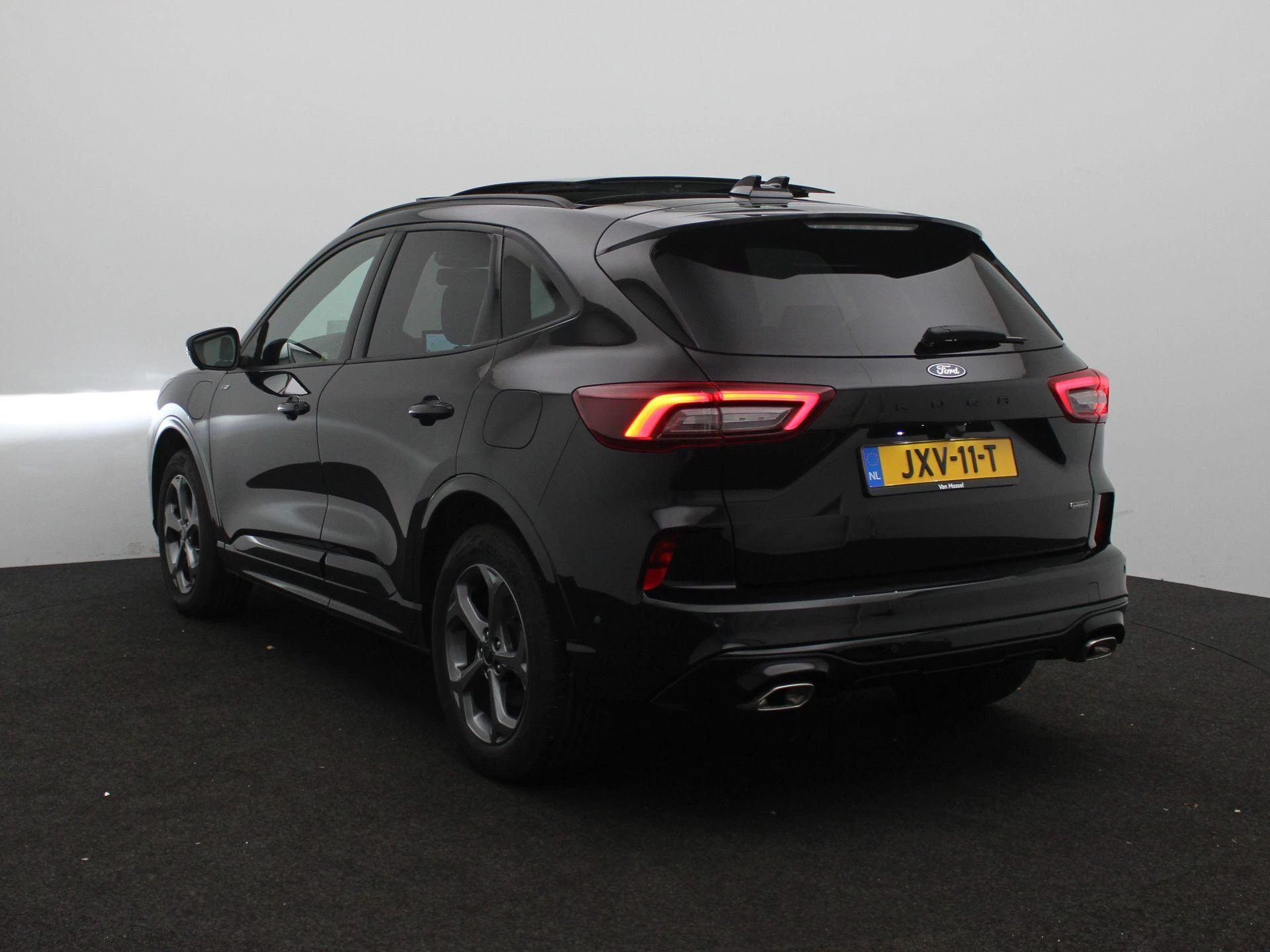 Ford-Kuga-image-2