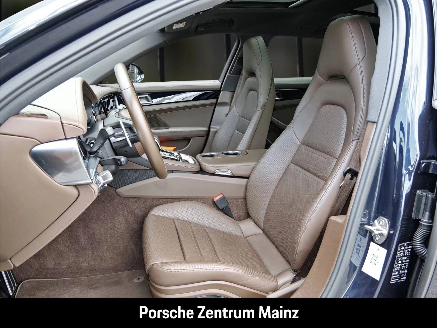 Porsche Panamera 4S E-Hybrid Sport Turismo Soft-Close -