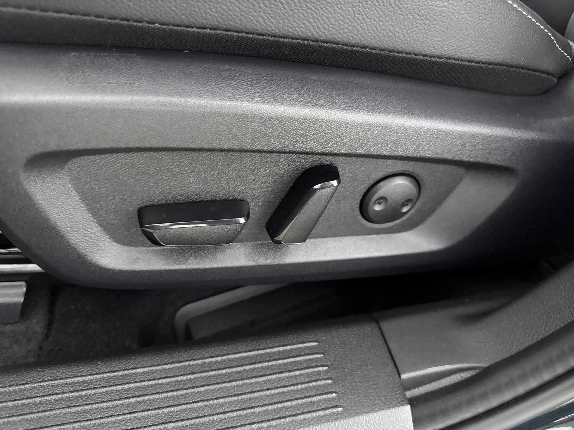 Nissan-QASHQAI-image-22