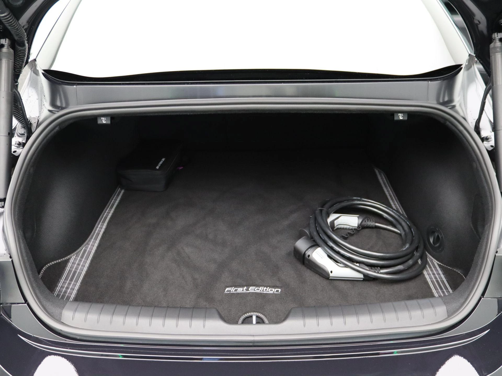 Hyundai-IONIQ 6-image-27