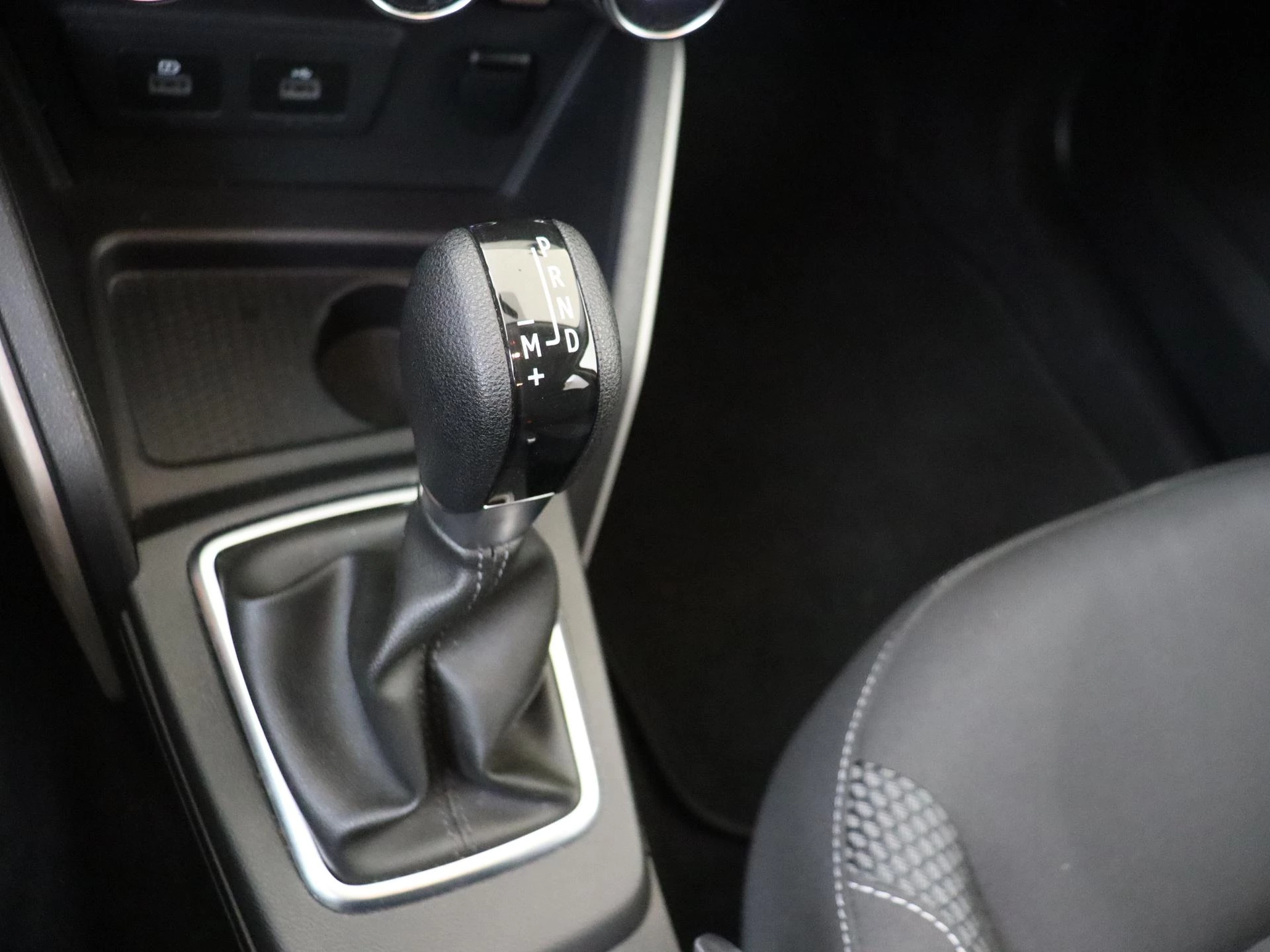 Dacia-Duster-image-18