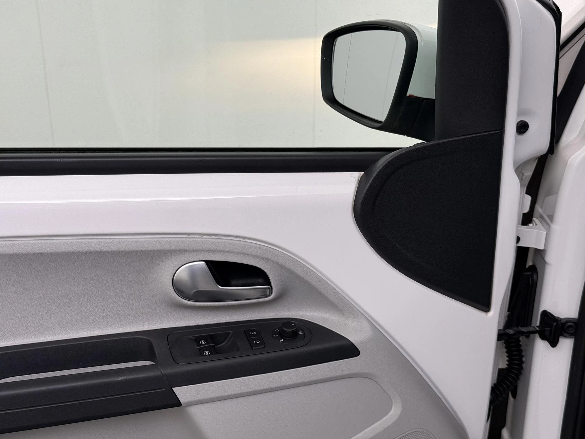 SEAT-Mii-image-11