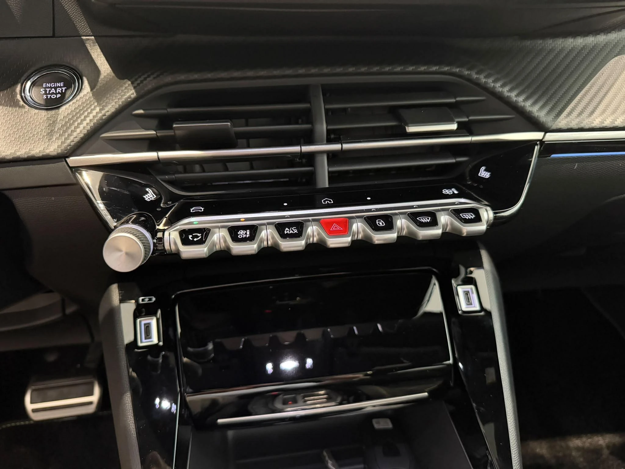 Peugeot-2008-image-10