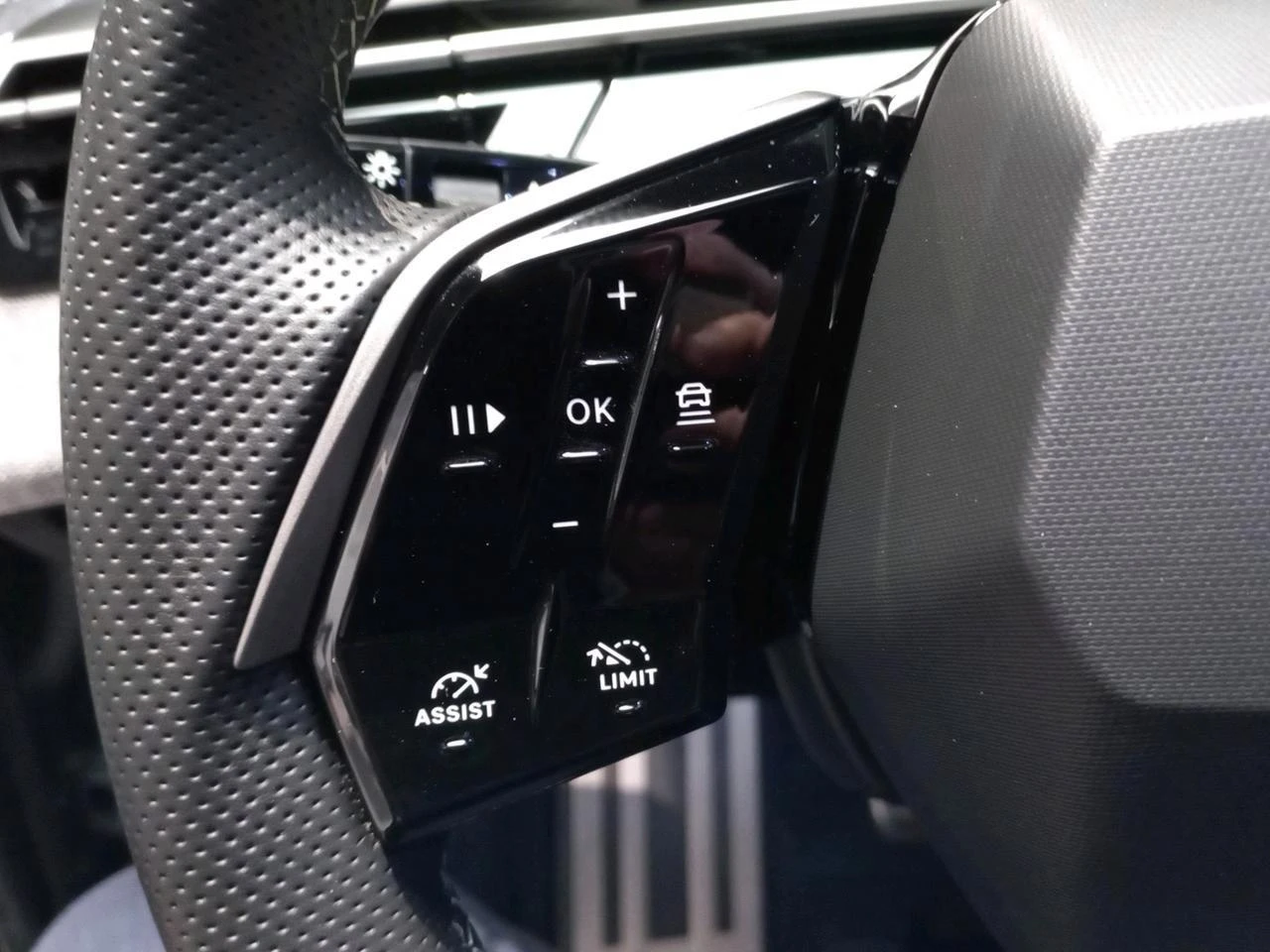 Peugeot-5008-image-15