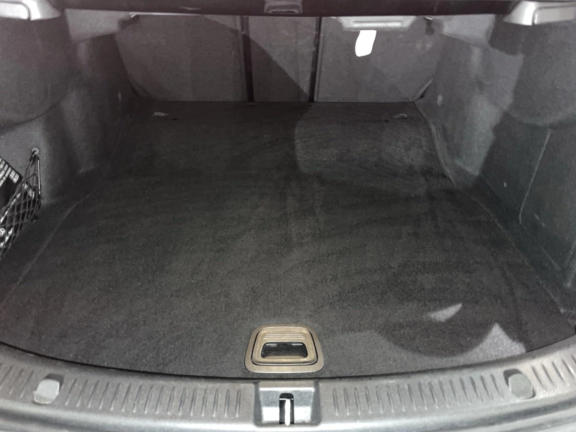 Mercedes-Benz-Classe E-image-11