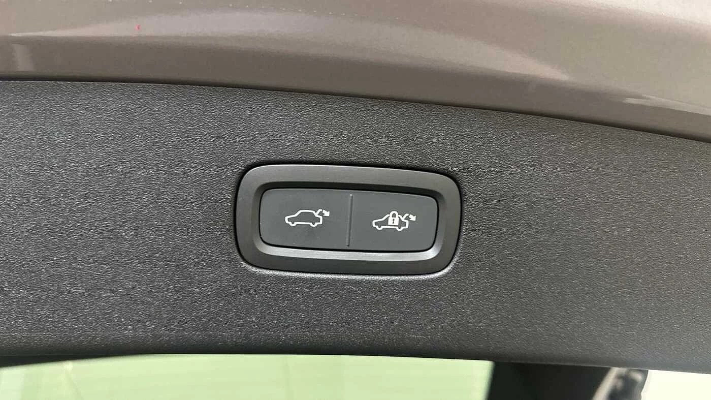 Volvo-ES90-image-53