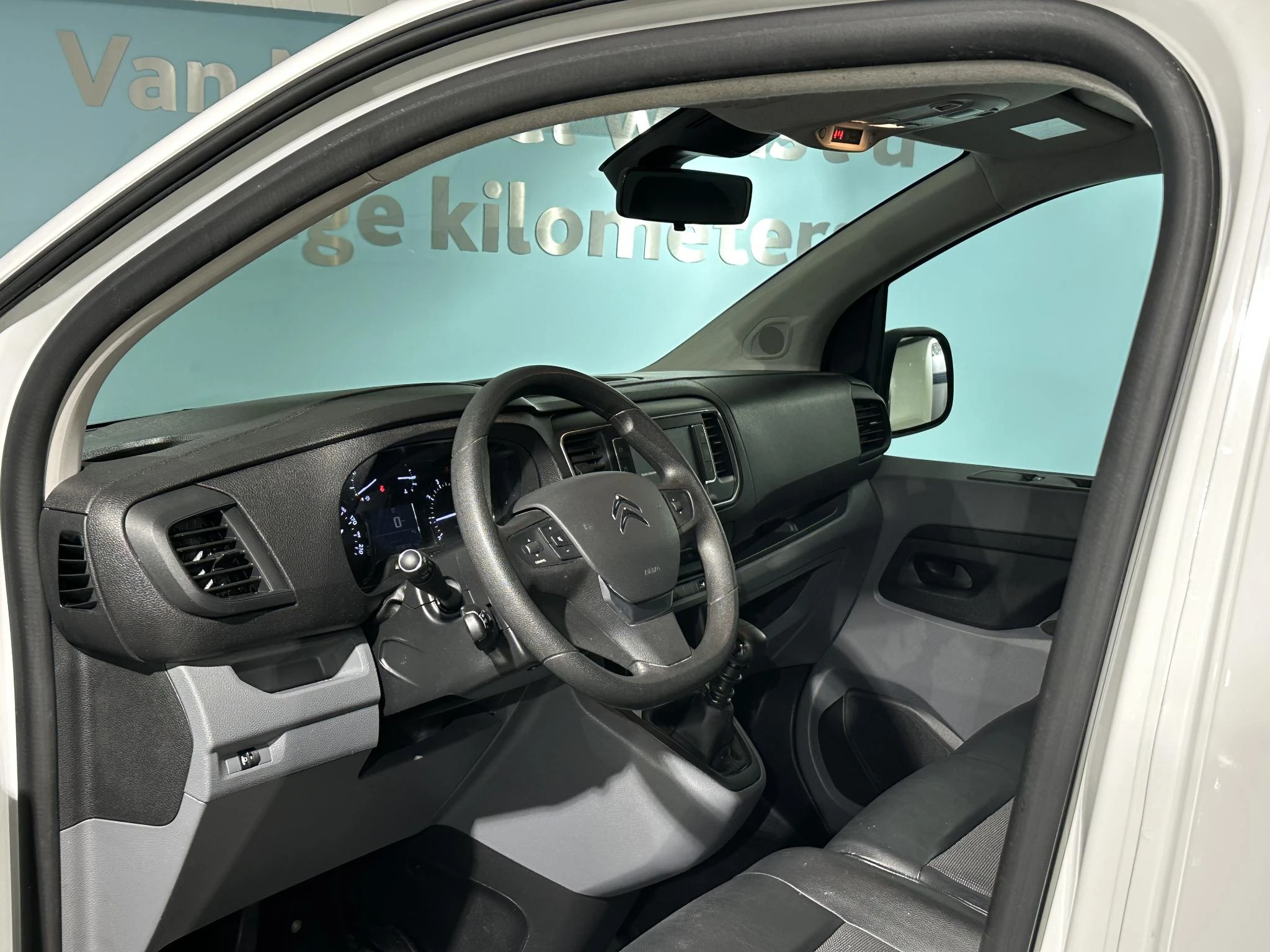 Citroën-Jumpy-image-14