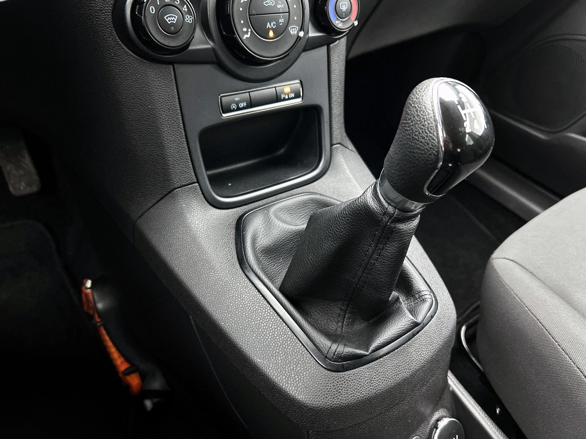 Ford-Fiesta-image-11