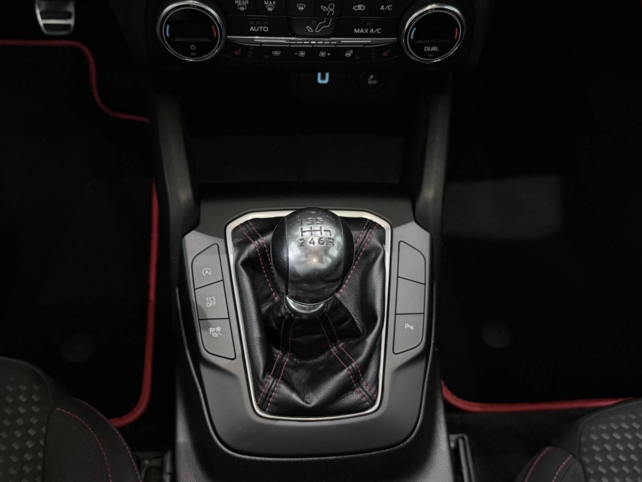 Ford-Focus-image-10