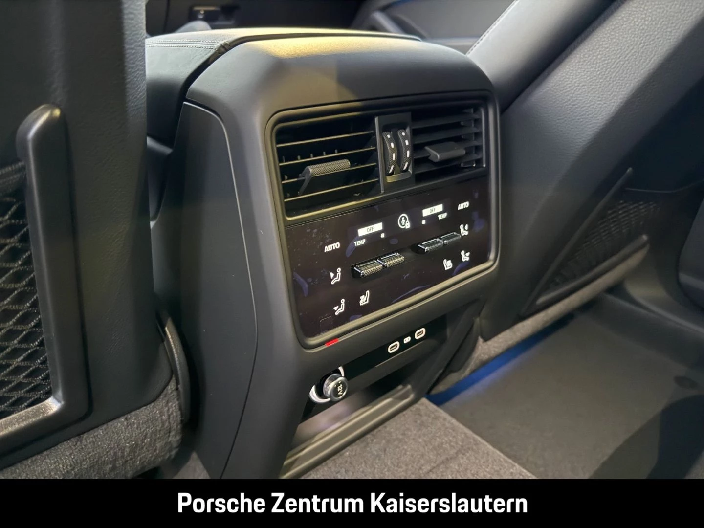 Porsche Cayenne S E-Hybrid Coupe Black Edition InnoDrive black edition