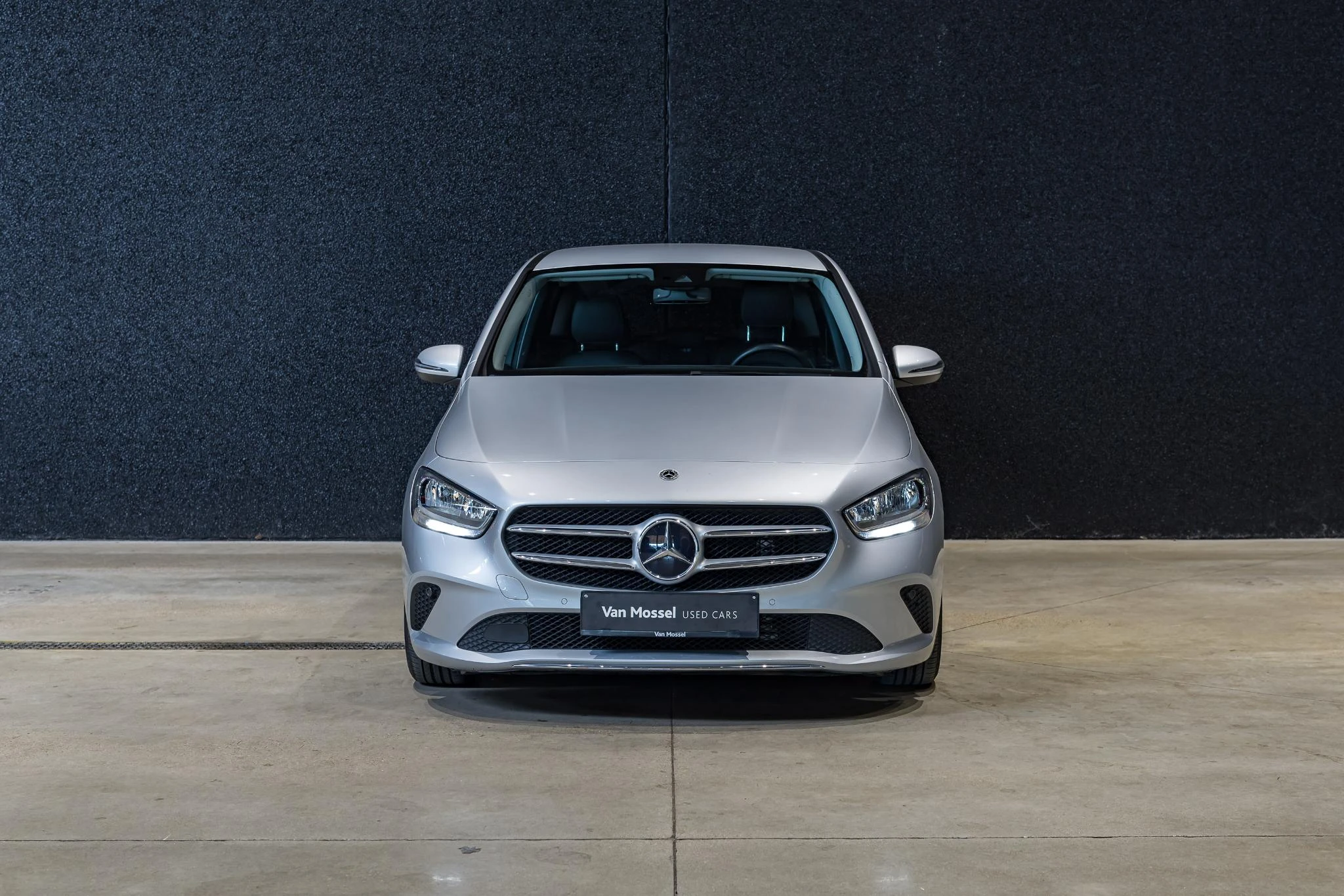 Mercedes-Benz-B-Klasse-image-1