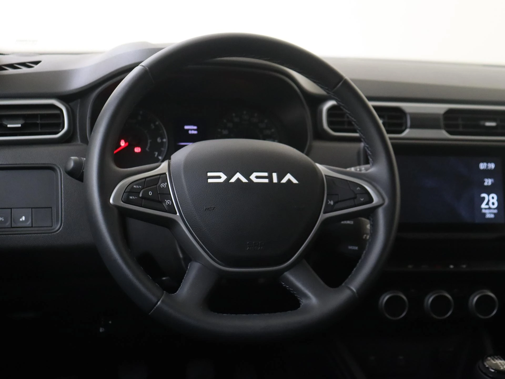 Dacia-Duster-image-9