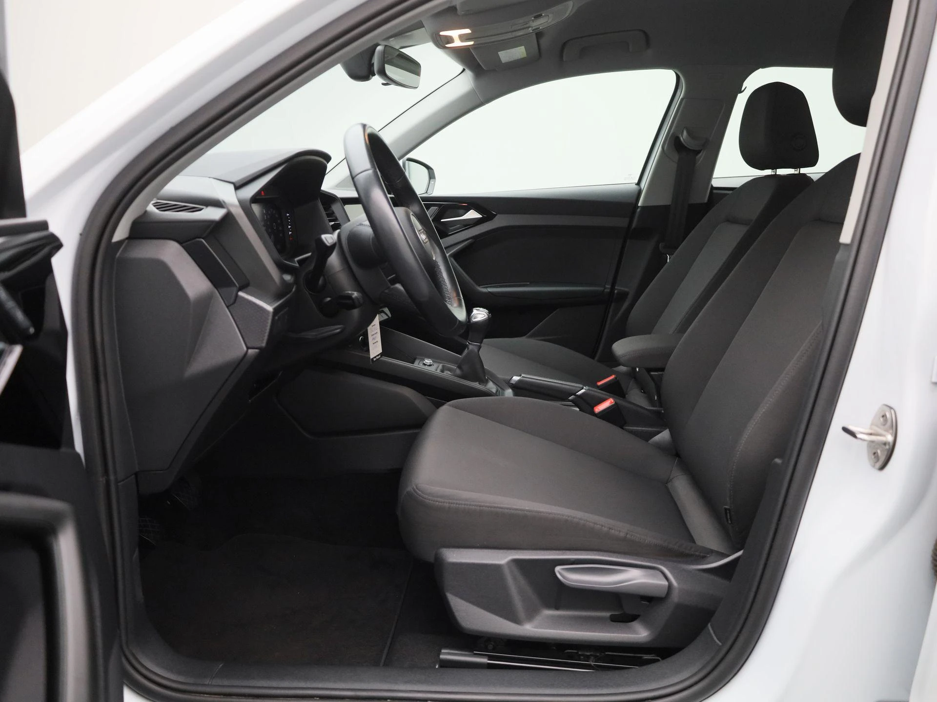 Audi-A1 Sportback-image-13