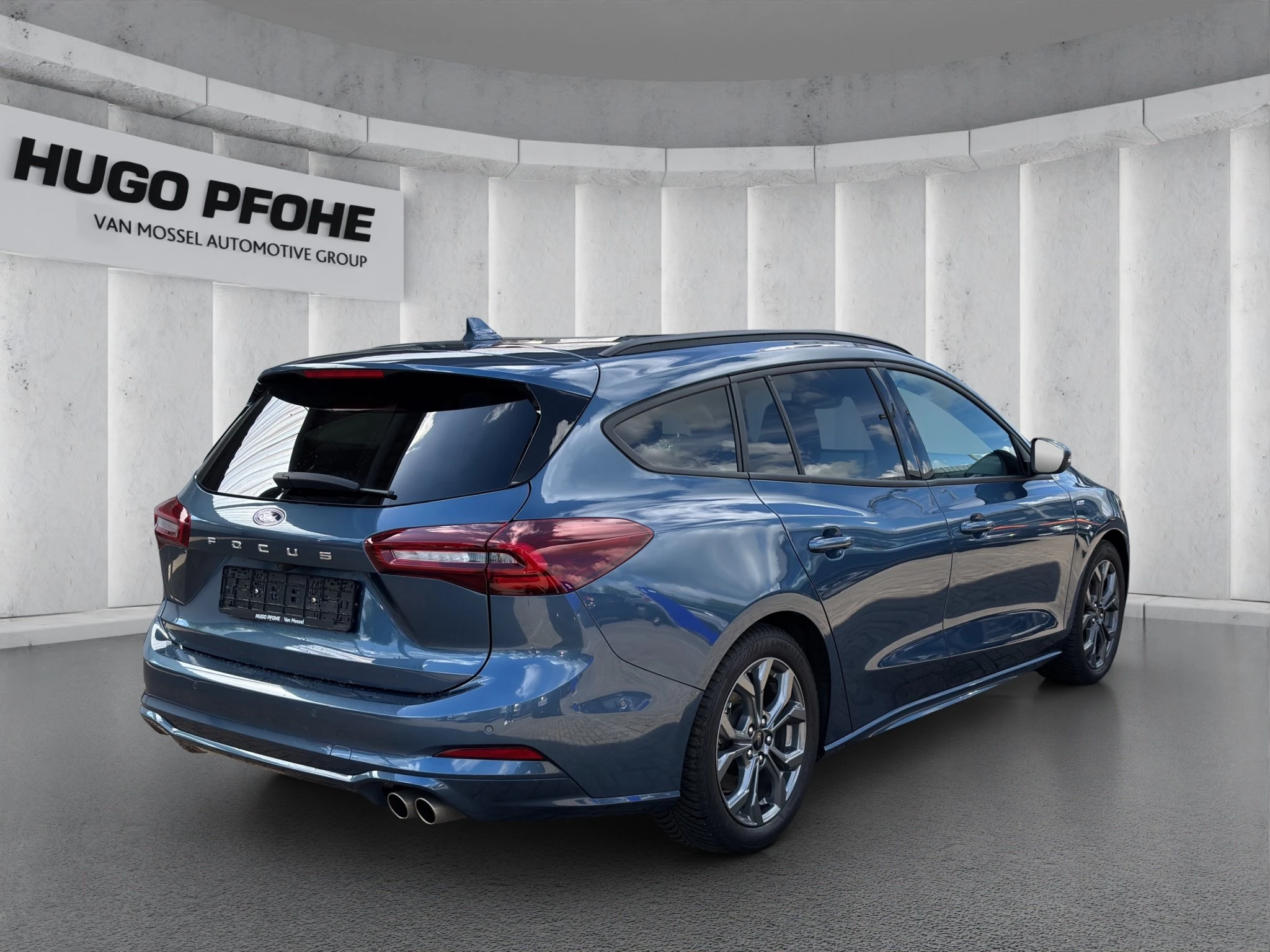 Ford Focus ST-Line X Turnier Aut.*AHK*ACC*HUD*KAM*NAVI*WINTER-PKT.