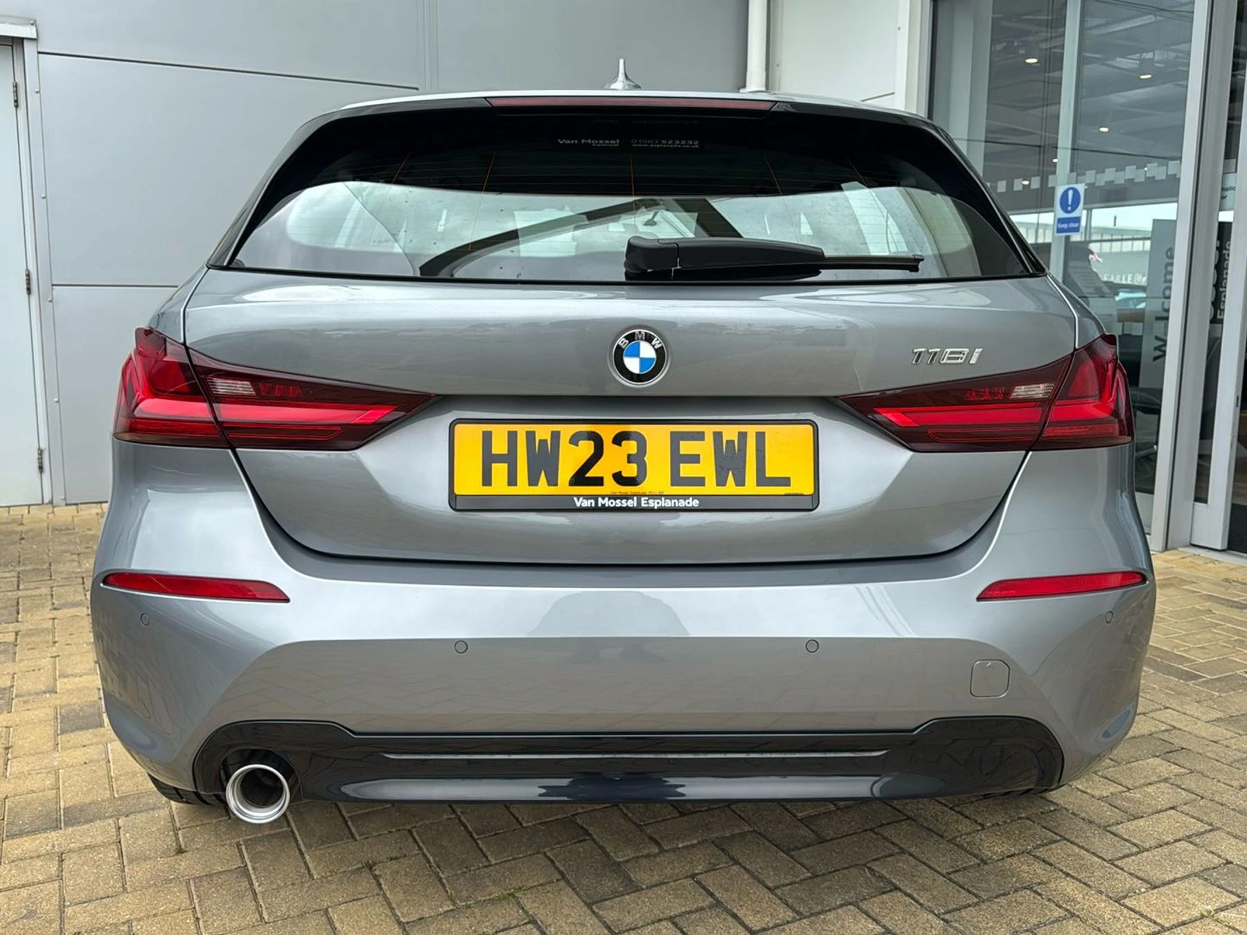 BMW-1 Series-image-14