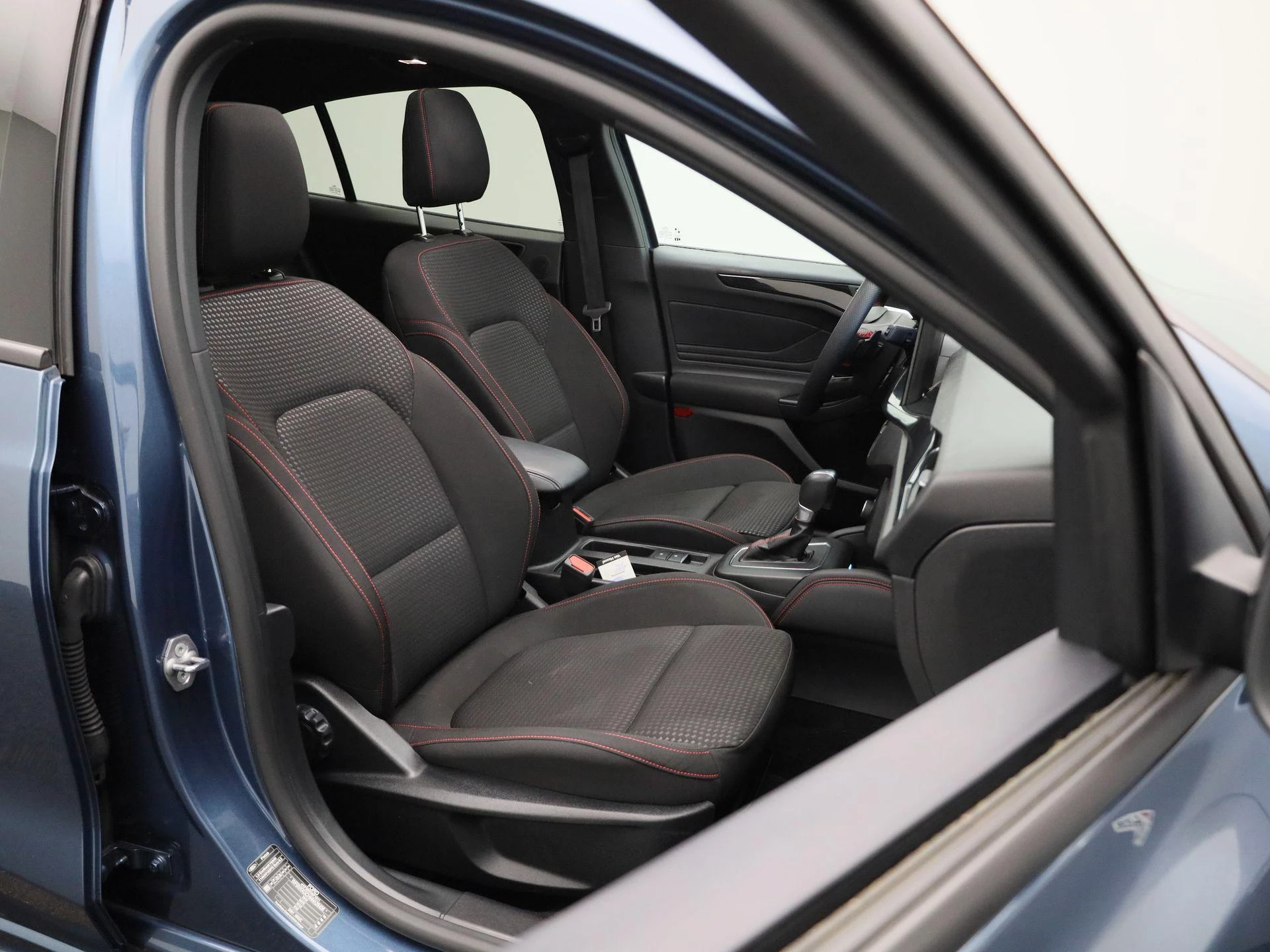 Ford Focus 1.0 EcoBoost Hybrid ST Line X