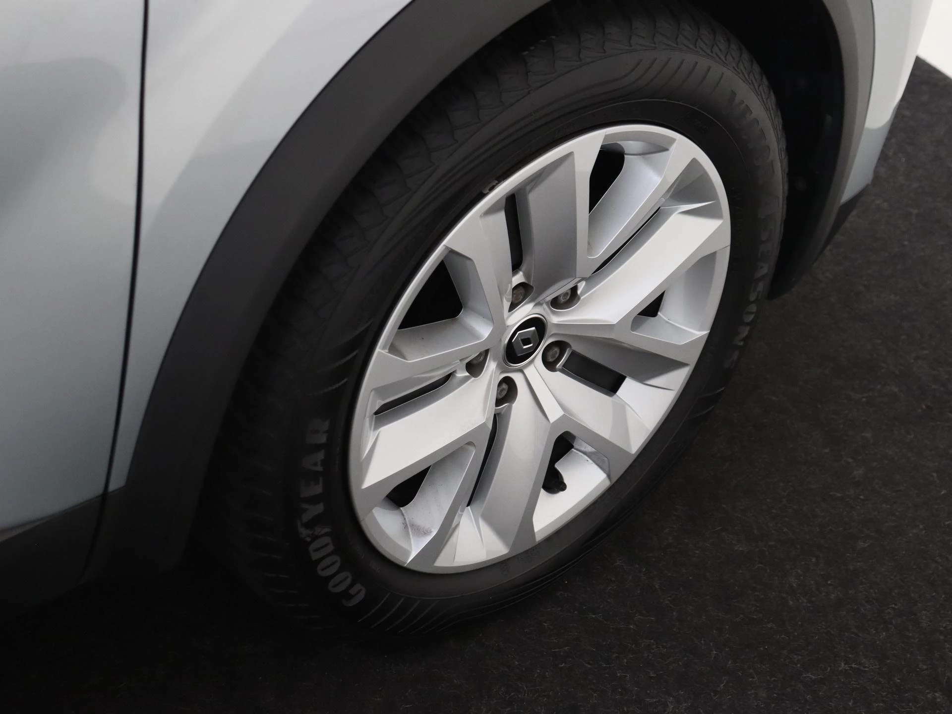 Renault-Captur-image-10