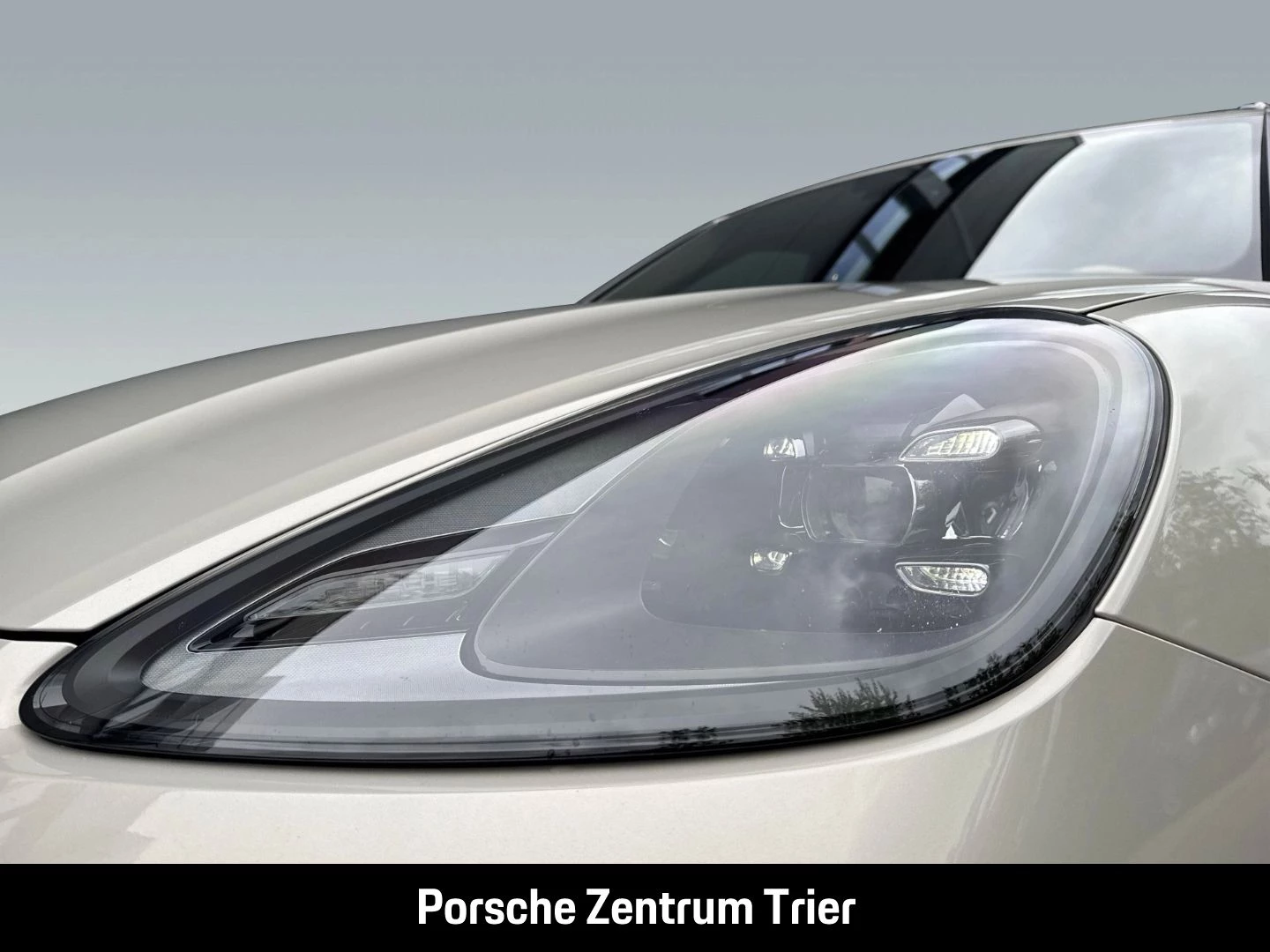 Porsche Cayenne E-Hybrid Clubleder Head-Up Soft-Close -