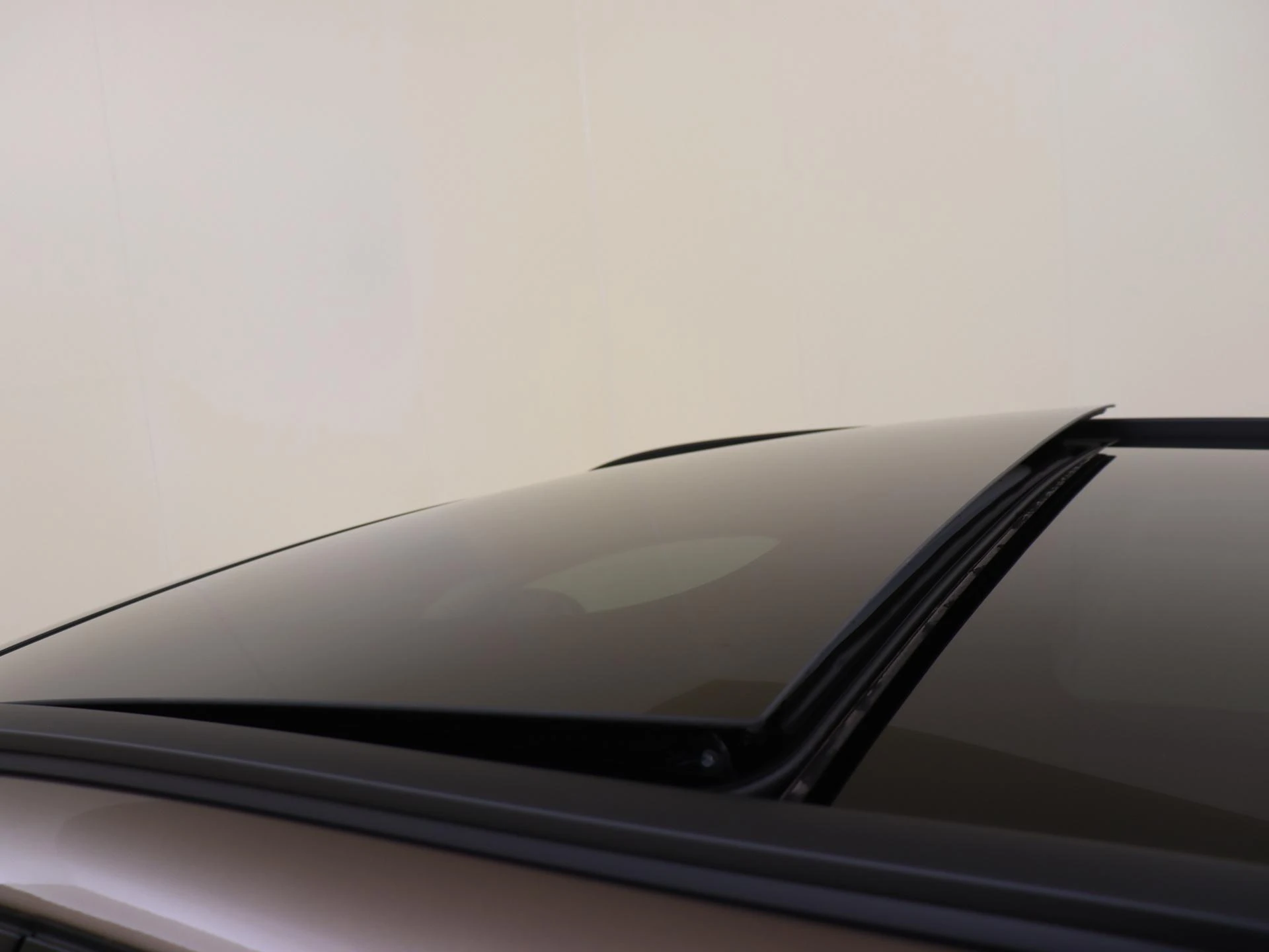 Mercedes-Benz-E-Klasse-image-31