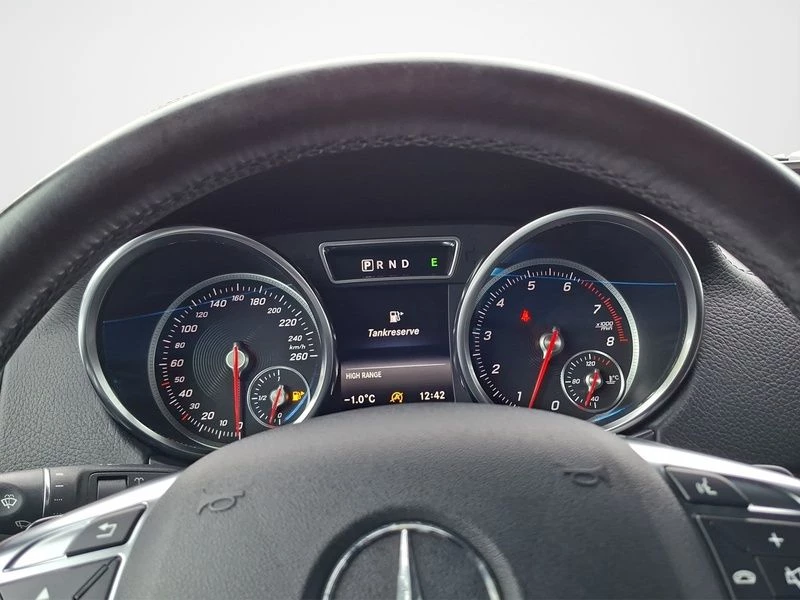 Mercedes-Benz G-Klasse 500 STATION AHK DAB SOUND SD NAVI BI-XENONW464 G 500 STATION AHK DAB SOUND SD NAVI BI-XENON