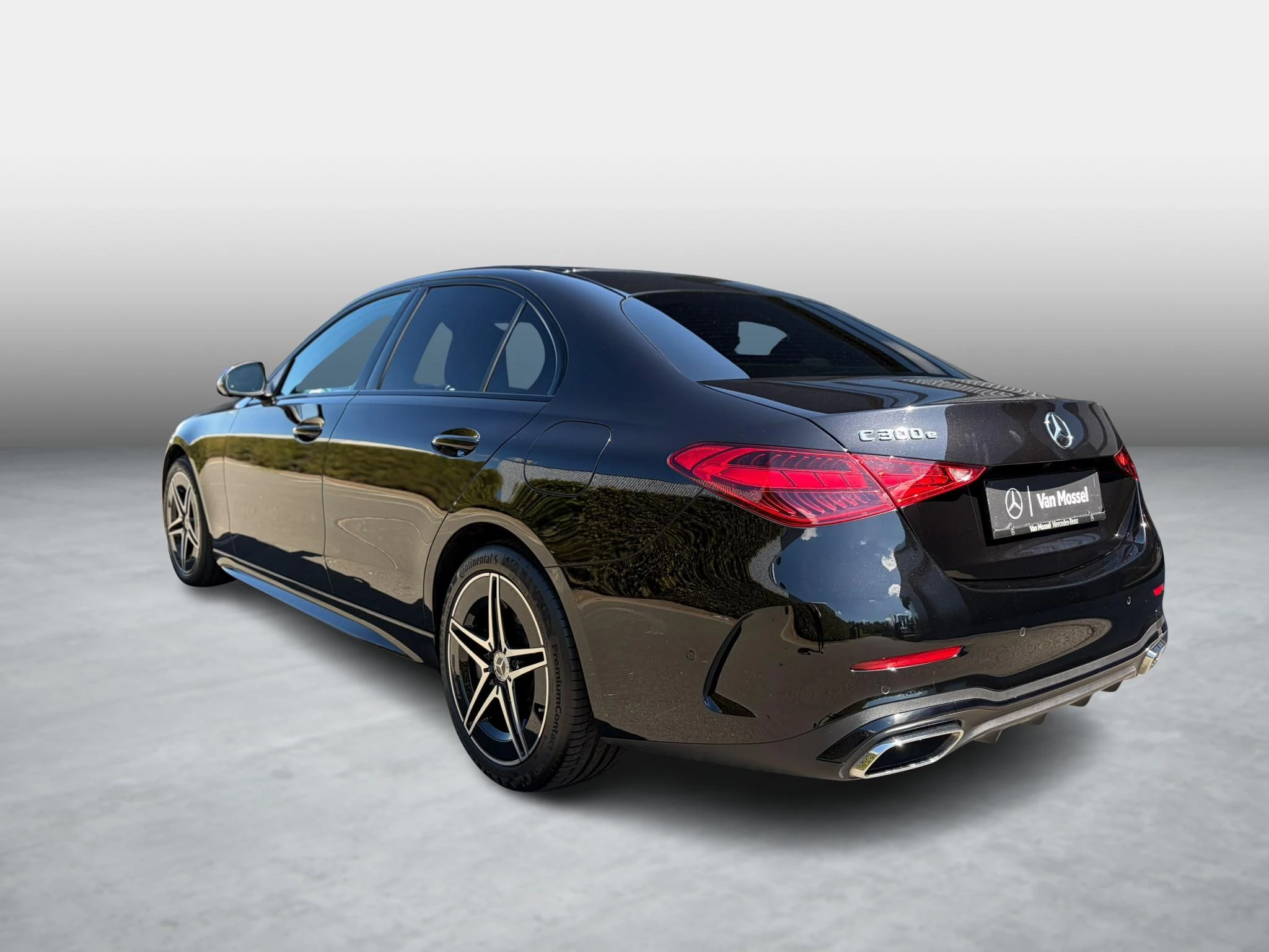 Mercedes-Benz C-Klasse 300 e AMG Line + CARPLAY + LED + CAMERA + NIGHTPAKKET +