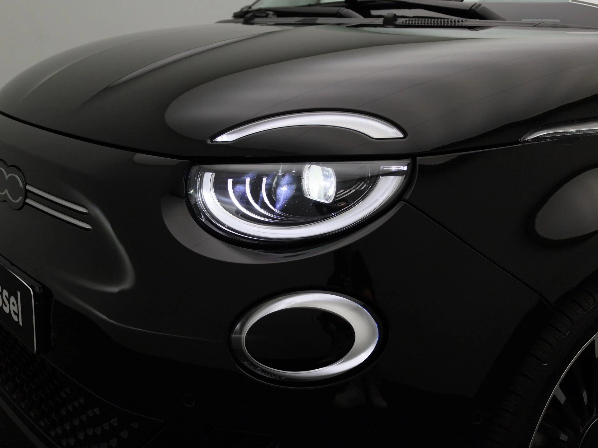 Fiat-500e-image-13