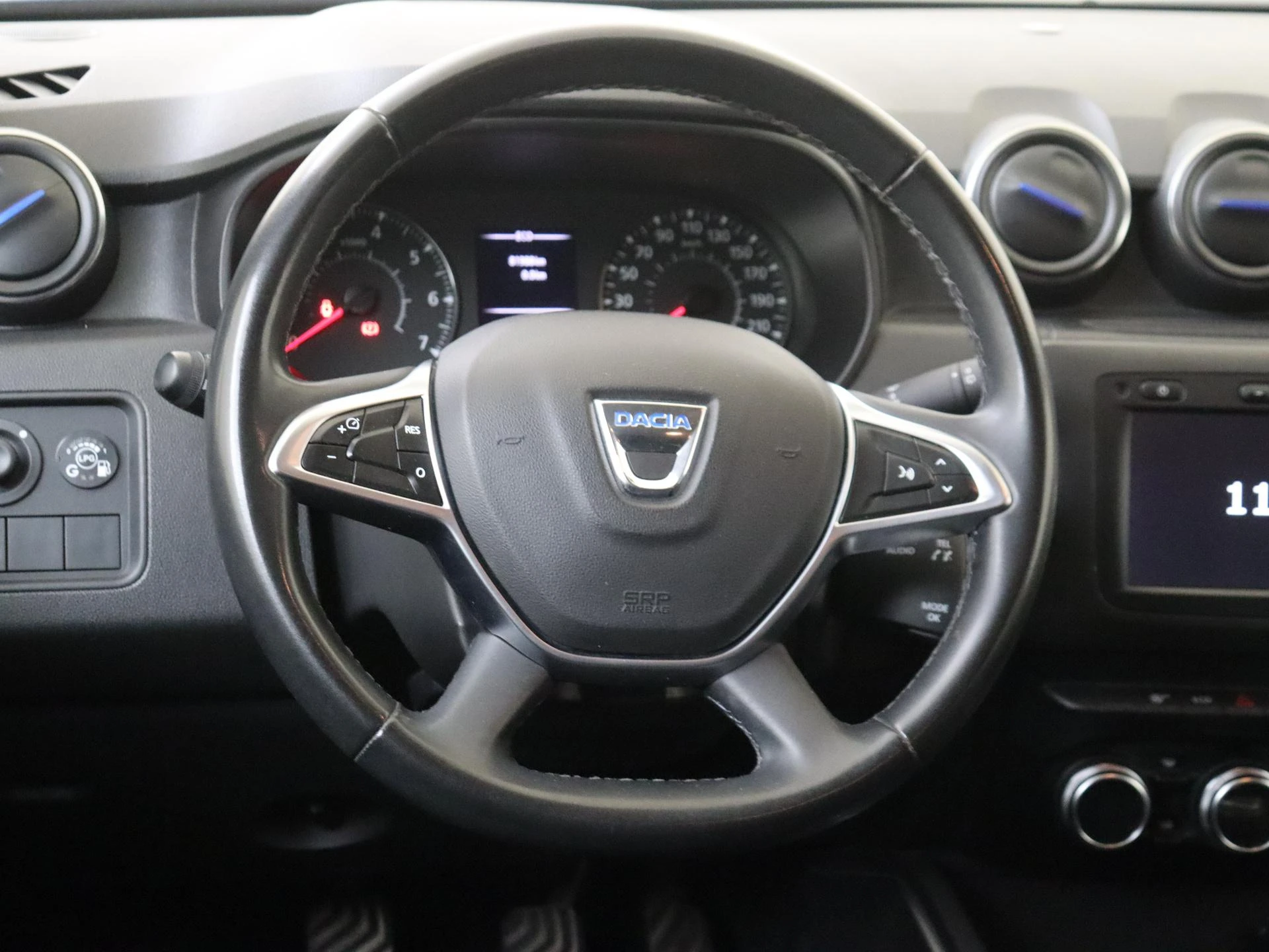 Dacia-Duster-image-9