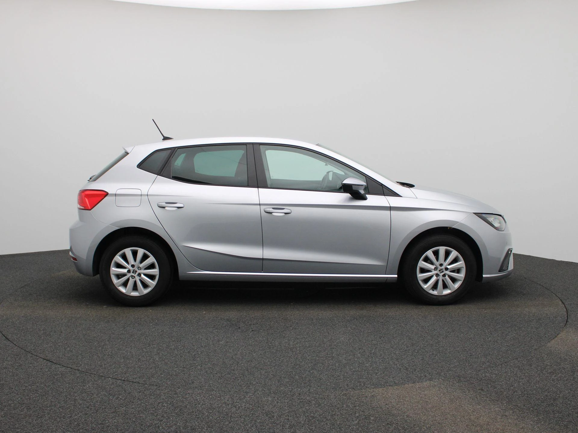 SEAT-Ibiza-image-5