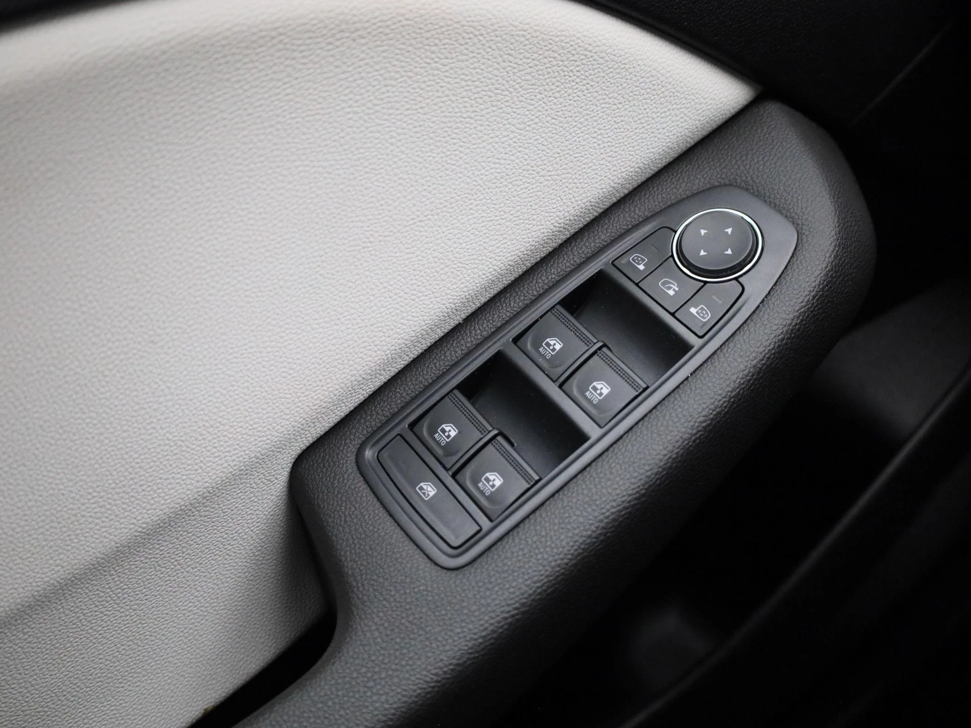 Renault-Clio-image-20