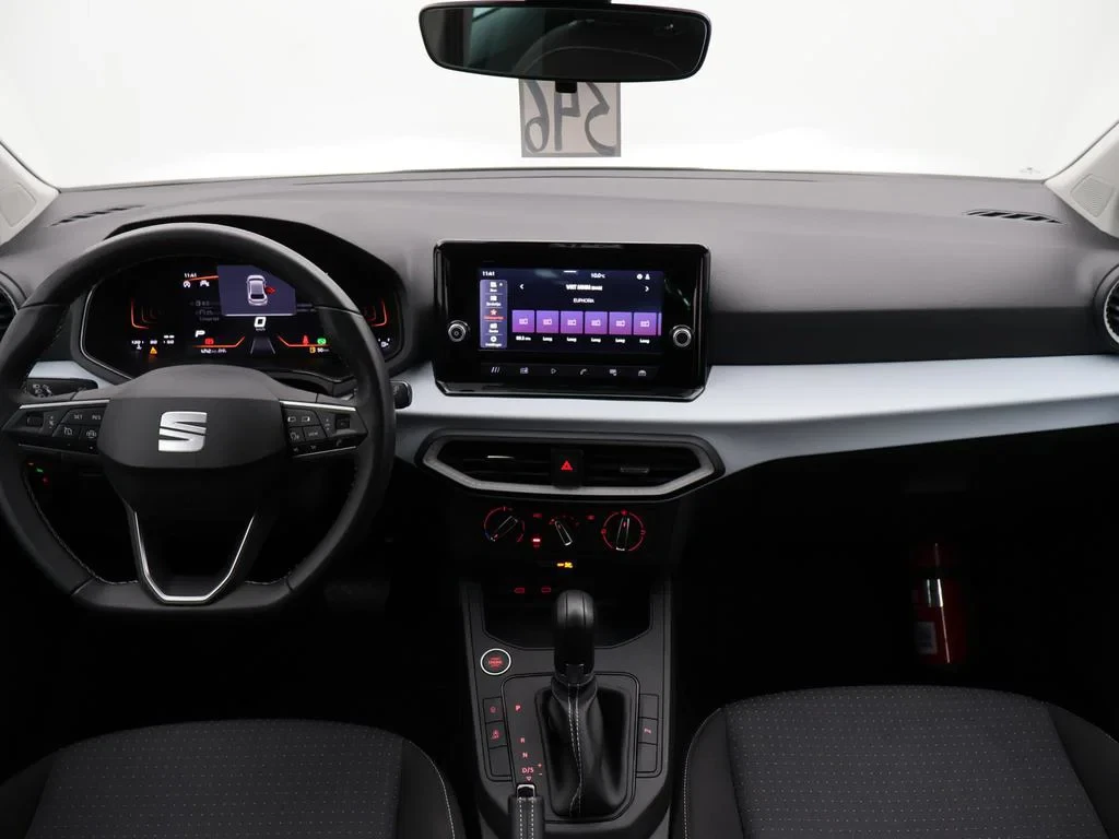 SEAT-Ibiza-image-12