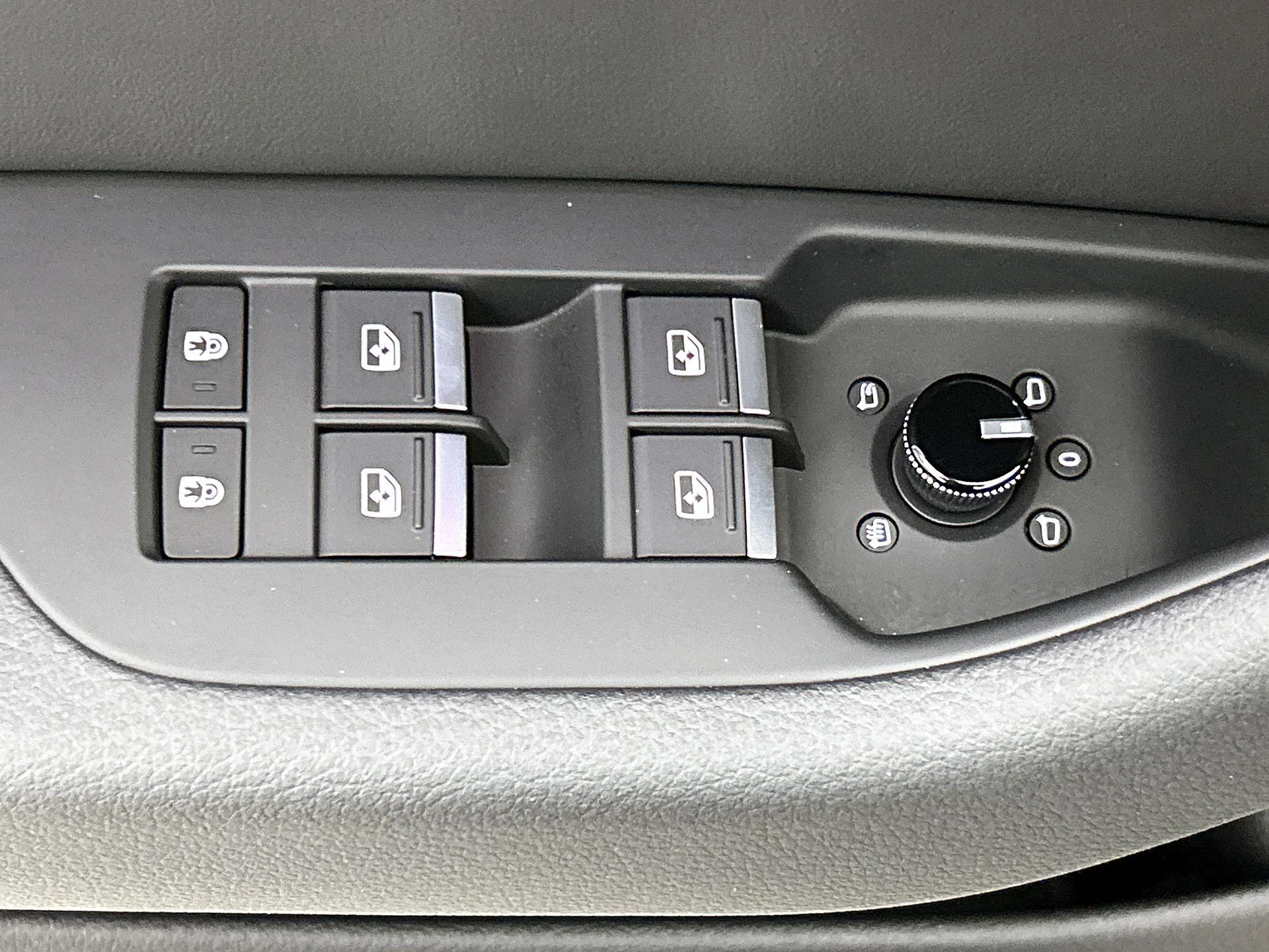 Audi-A6-image-38