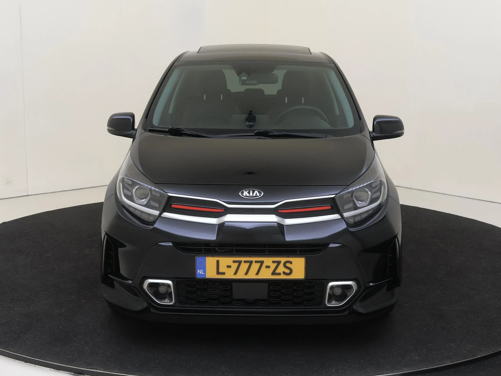 Kia-Picanto-image-5