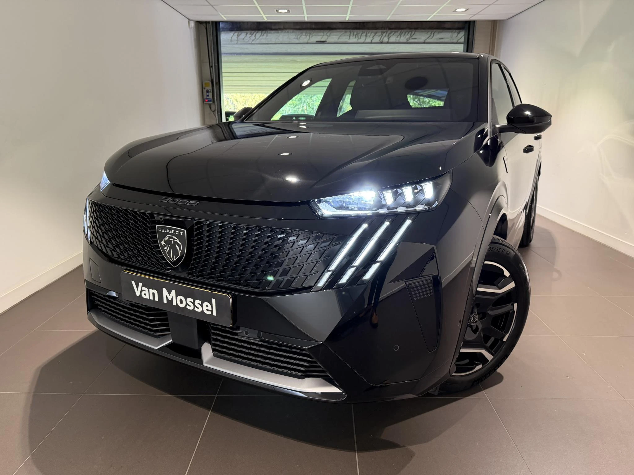 Peugeot-e-3008-image-26