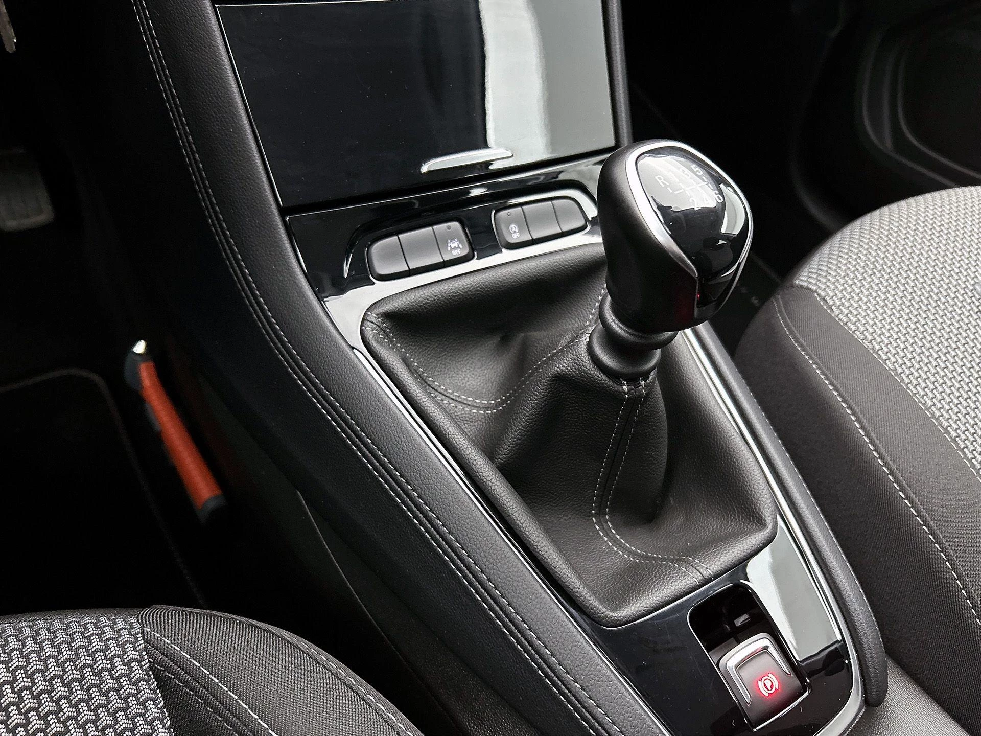 Opel-Grandland-image-11