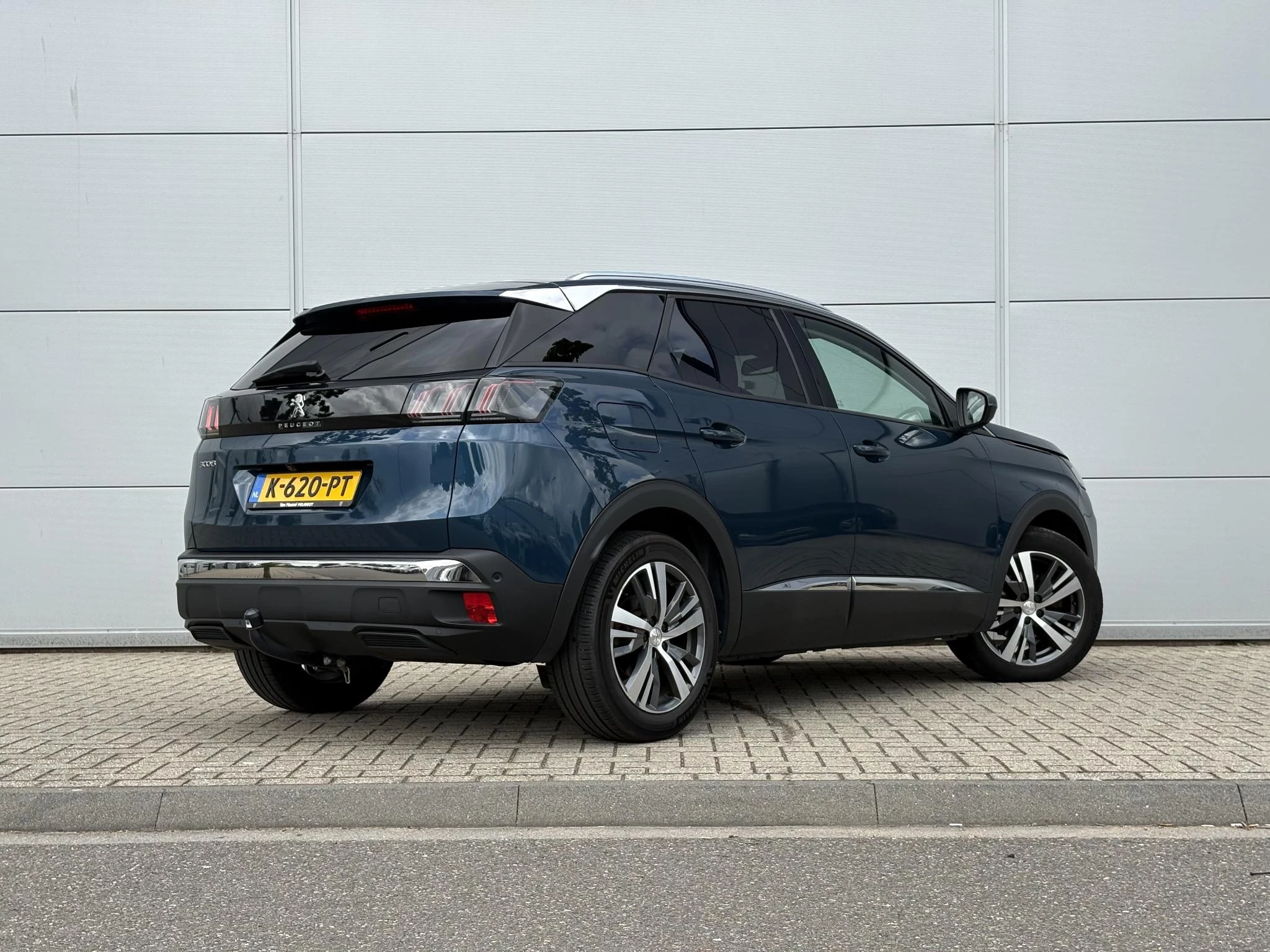 Peugeot 3008 1.2 PureTech Blue Lease Premium