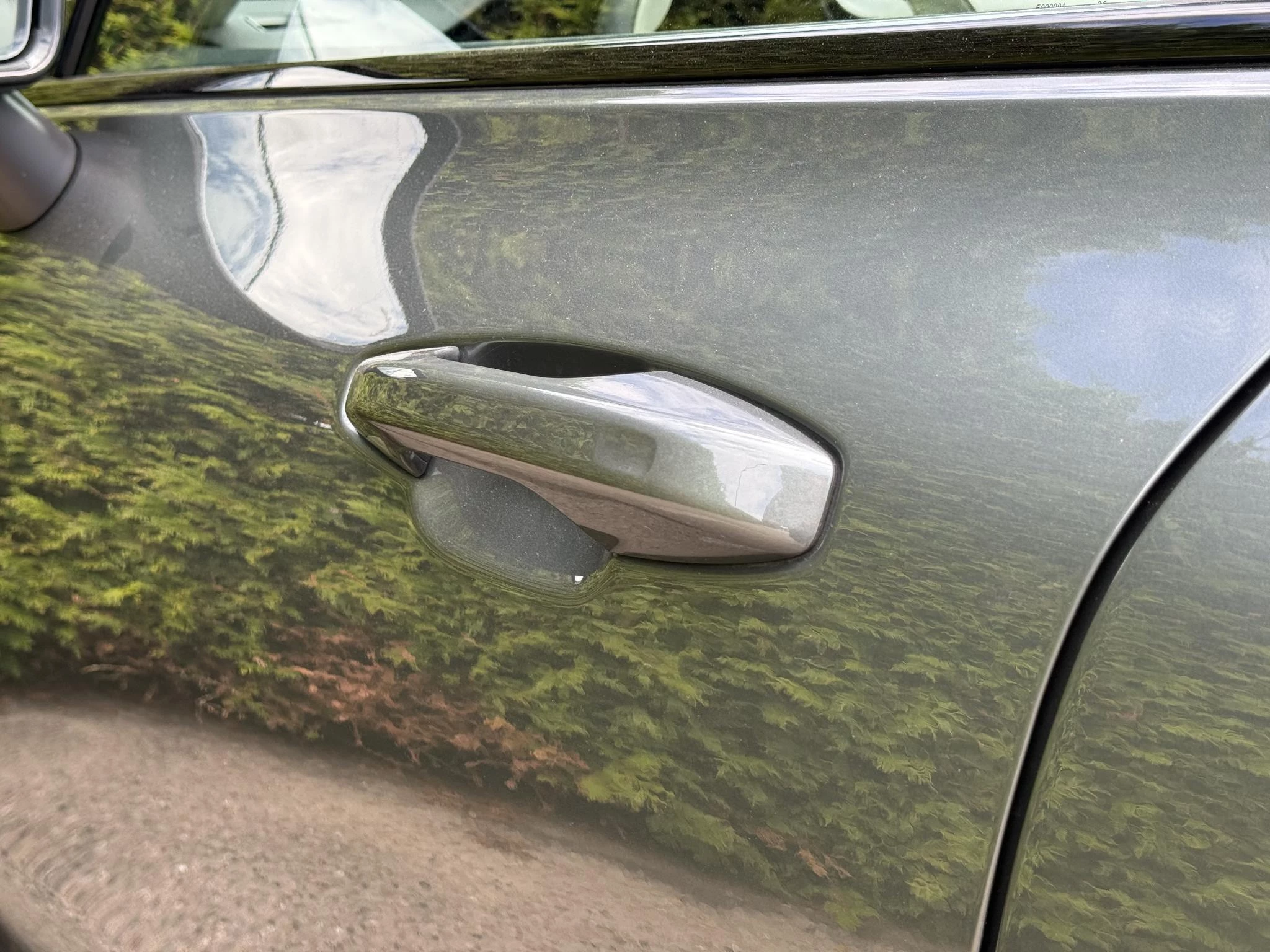 Volvo V60 T8 Plug-in hybrid AWD Plus Dark