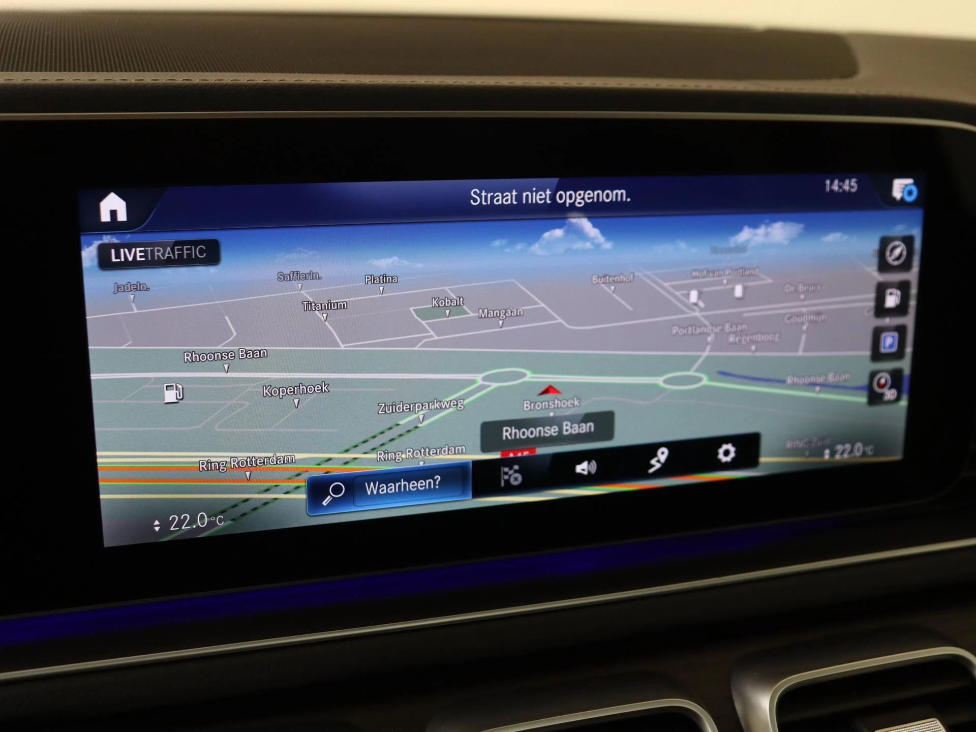 Mercedes-Benz-GLE-image-22