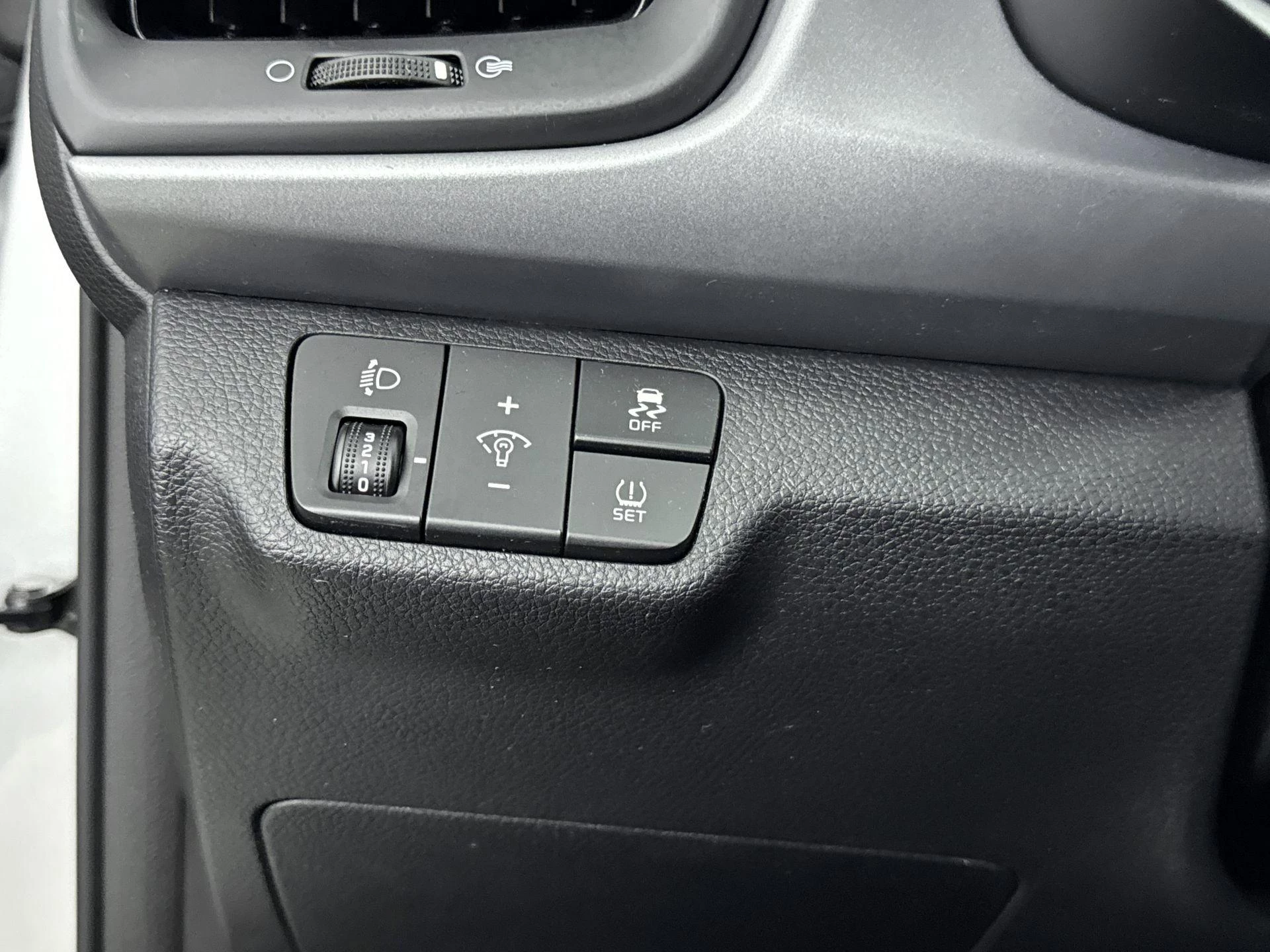 Kia-Rio-image-23
