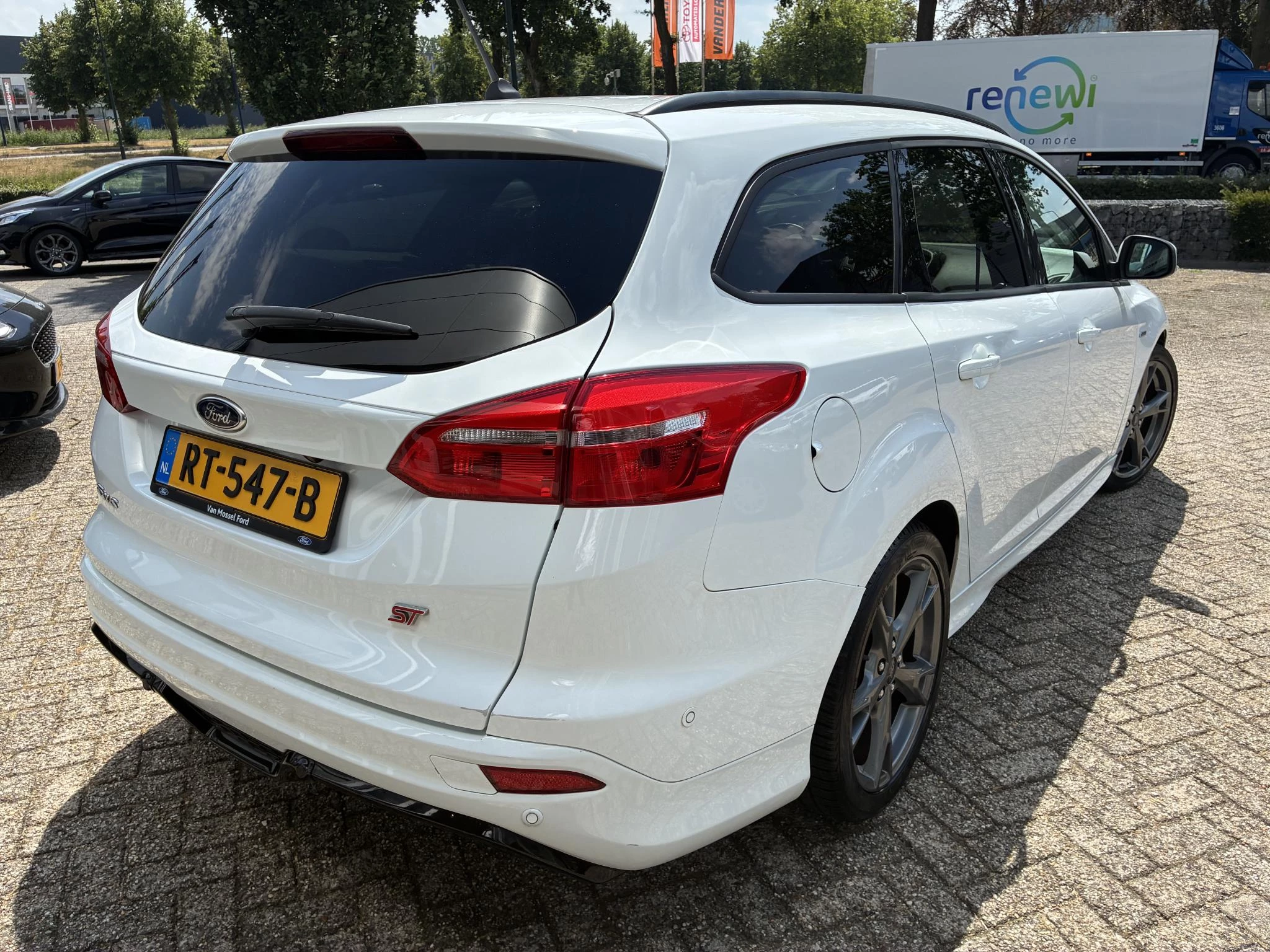 Ford Focus Wagon 1.0 ST-Line