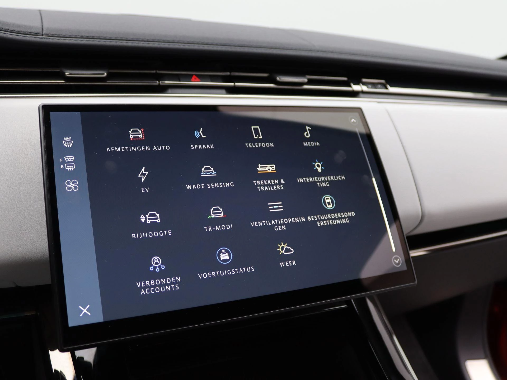 Land Rover-Range Rover Sport-image-23