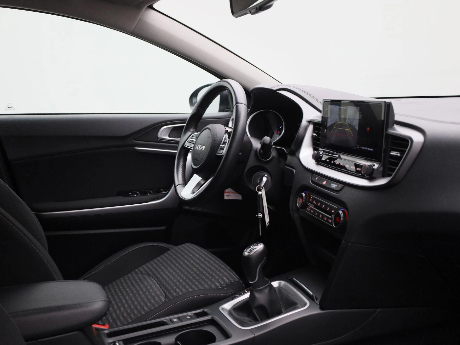 Kia-Ceed Sportswagon-image-28